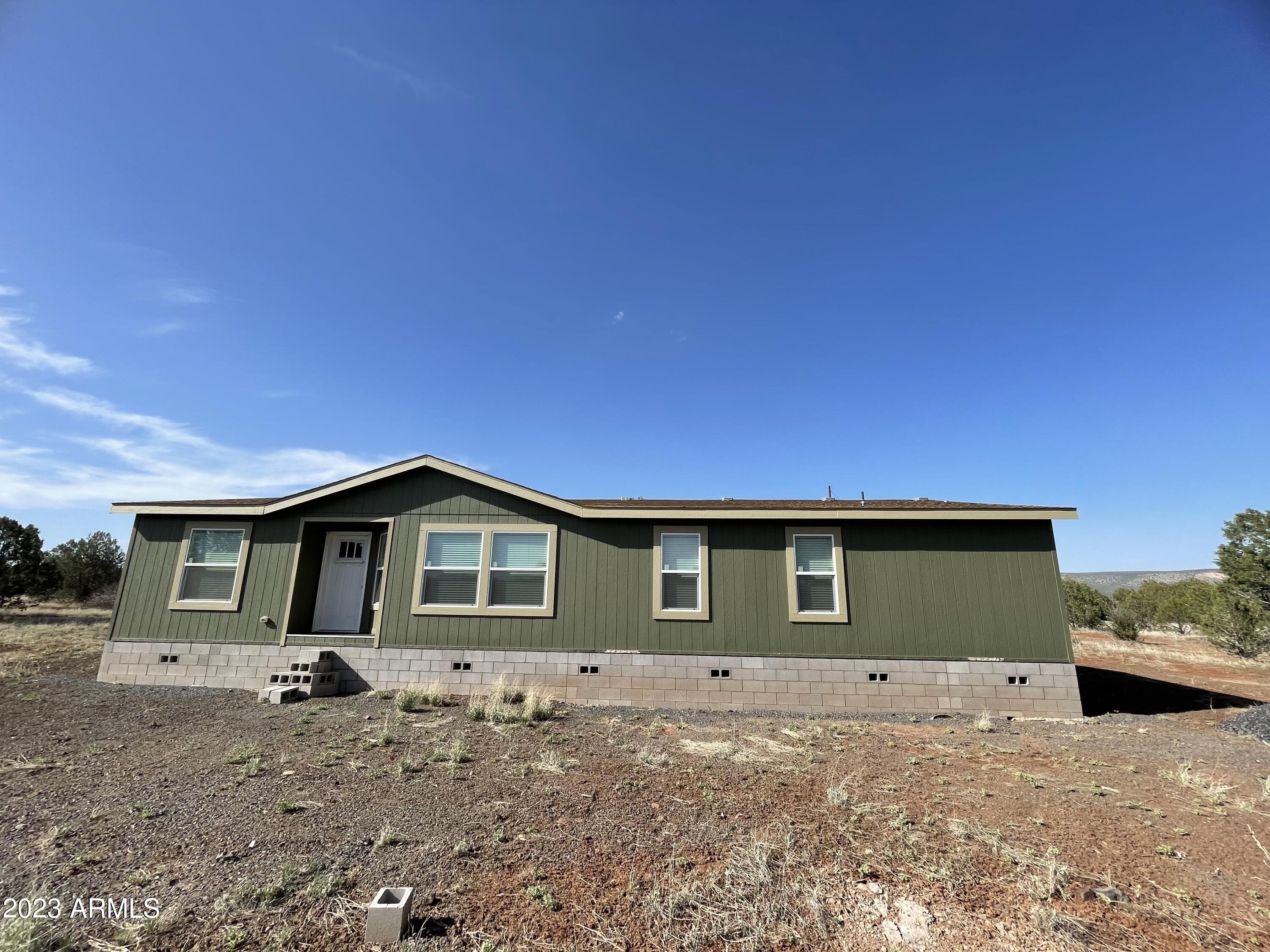 1833 Cumberland Road, Ash Fork, AZ 86320 — Photo 1 of 38