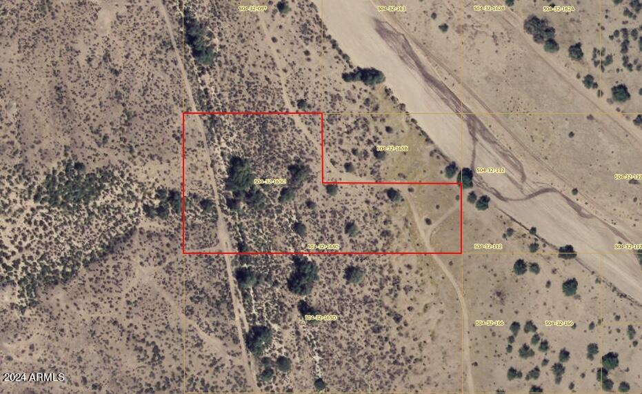 0 W - -, Tonopah, AZ 85354 — Photo 1 of 1