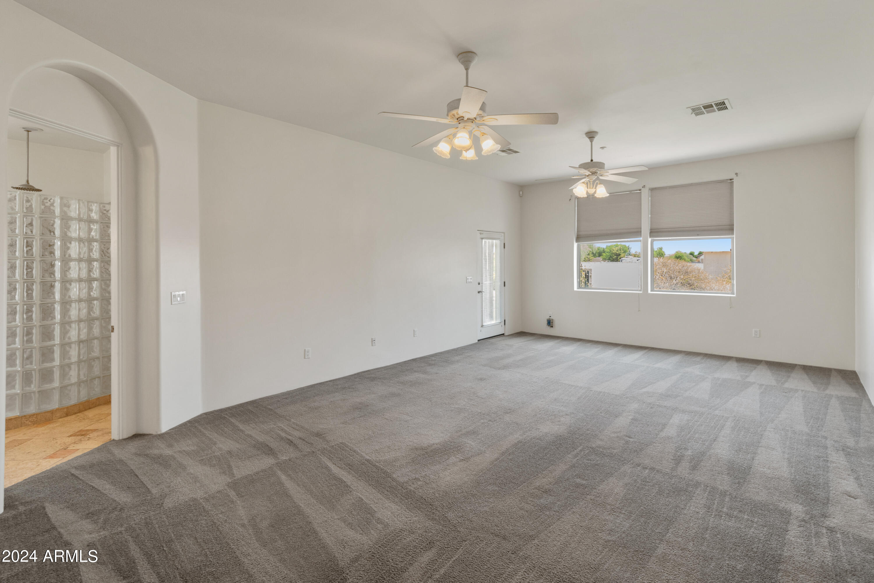 Thumbnail 40