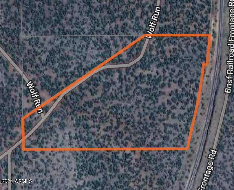 0000 Wolf Run 985, Seligman, AZ 86337 — Photo 1 of 8
