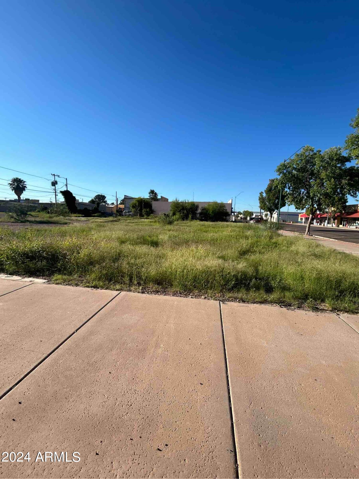 833 N G Avenue 17, Douglas, AZ 85607 — Photo 1 of 8