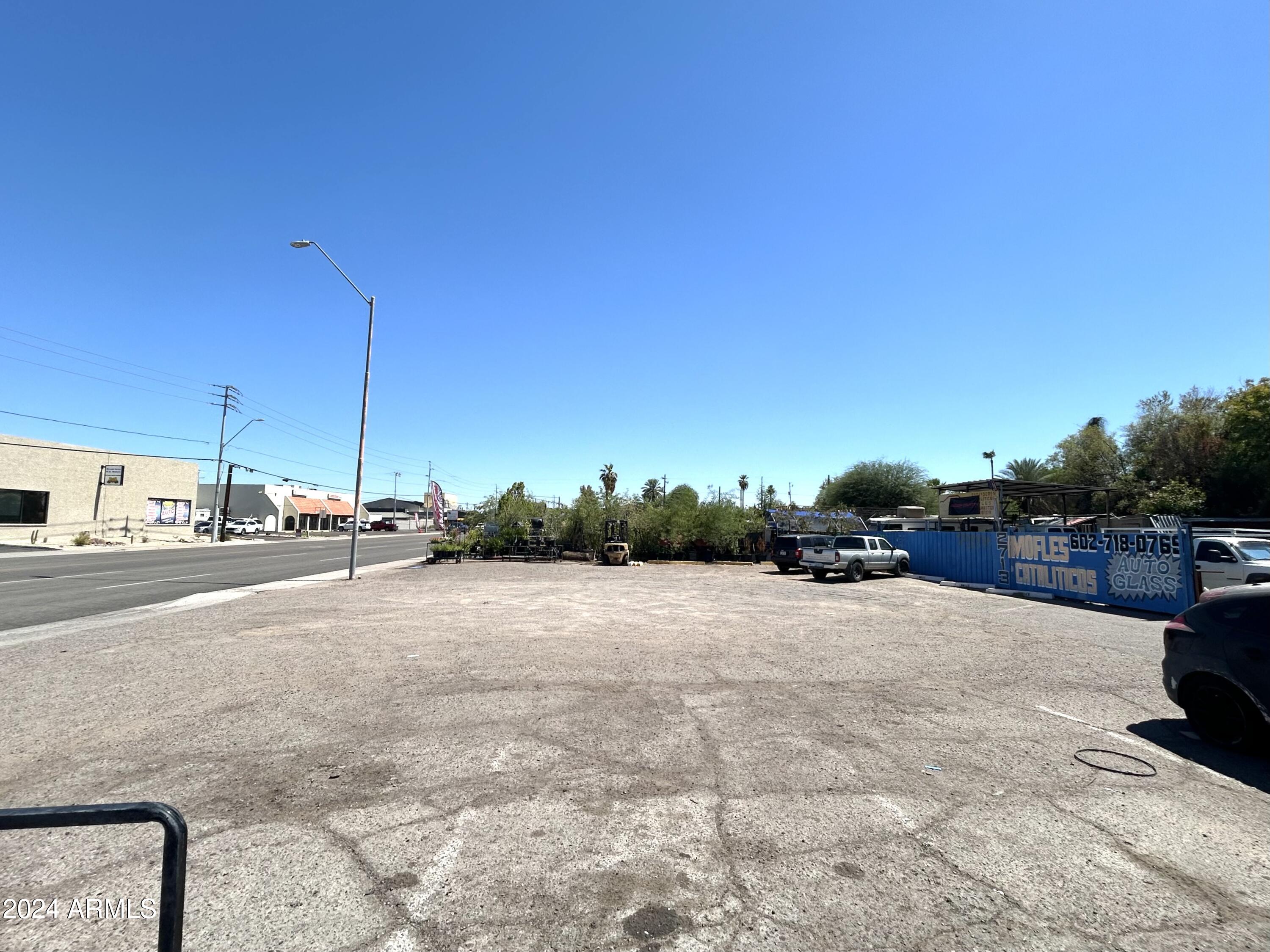 2729 E MCDOWELL Road 15, Phoenix, AZ 85008 — Photo 1 of 9