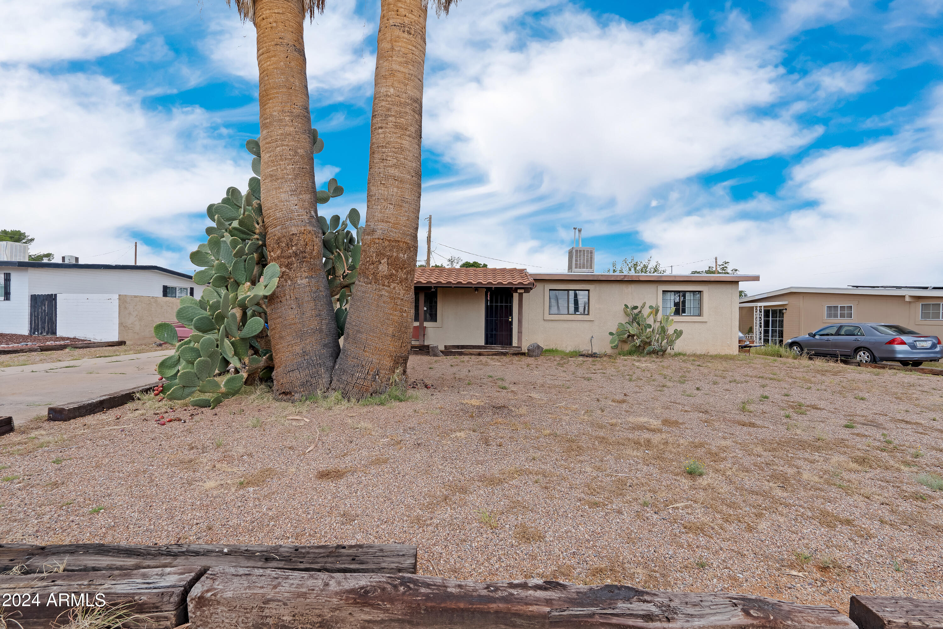 91 E CARGIL Drive, Sierra Vista, AZ 85635 — Photo 1 of 21