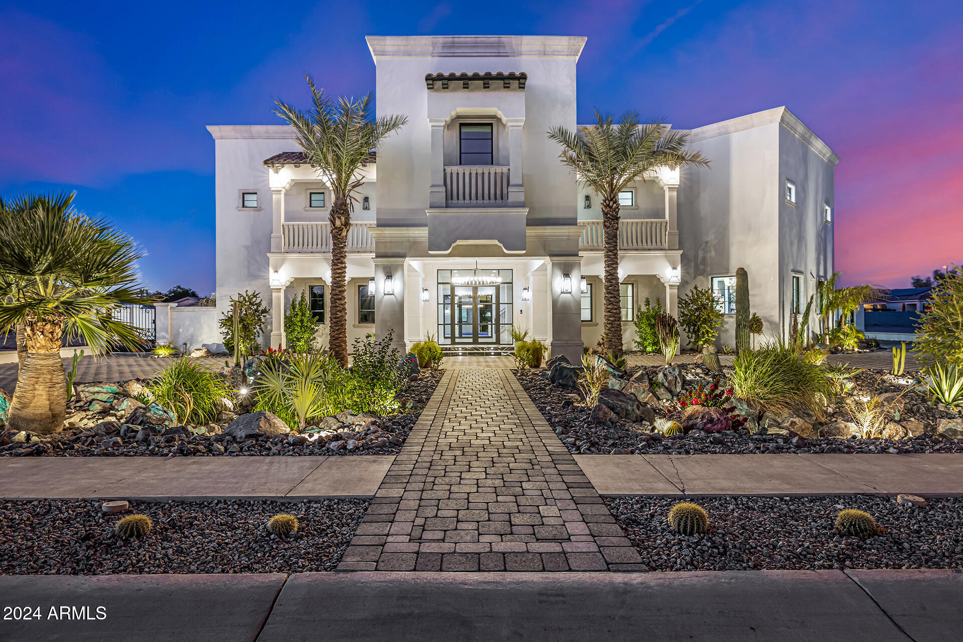 1480 E RAVEN Court, Gilbert, AZ 85297 — Photo 1 of 151