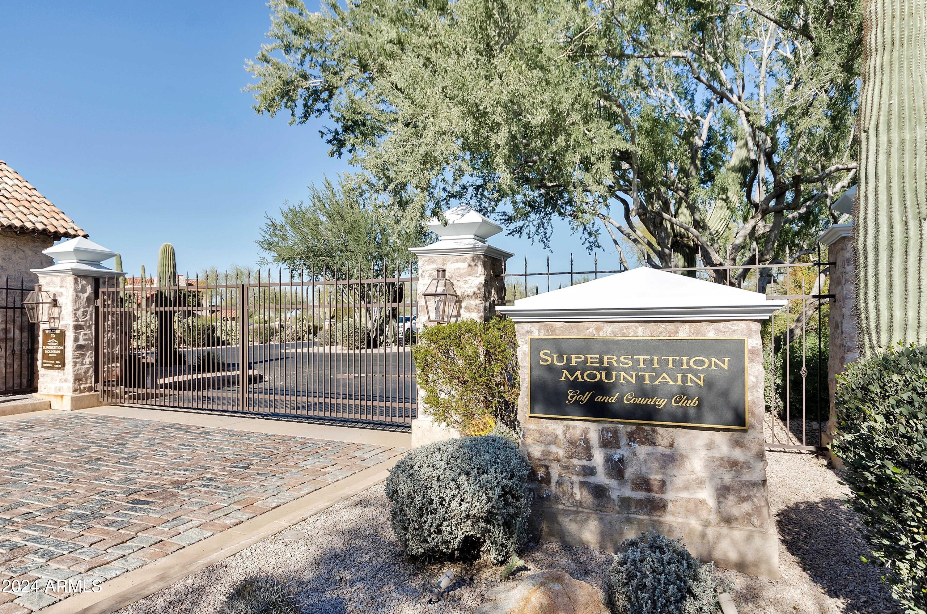 7504 E WILDFLOWER Lane 6, Gold Canyon, AZ 85118 — Photo 1 of 38