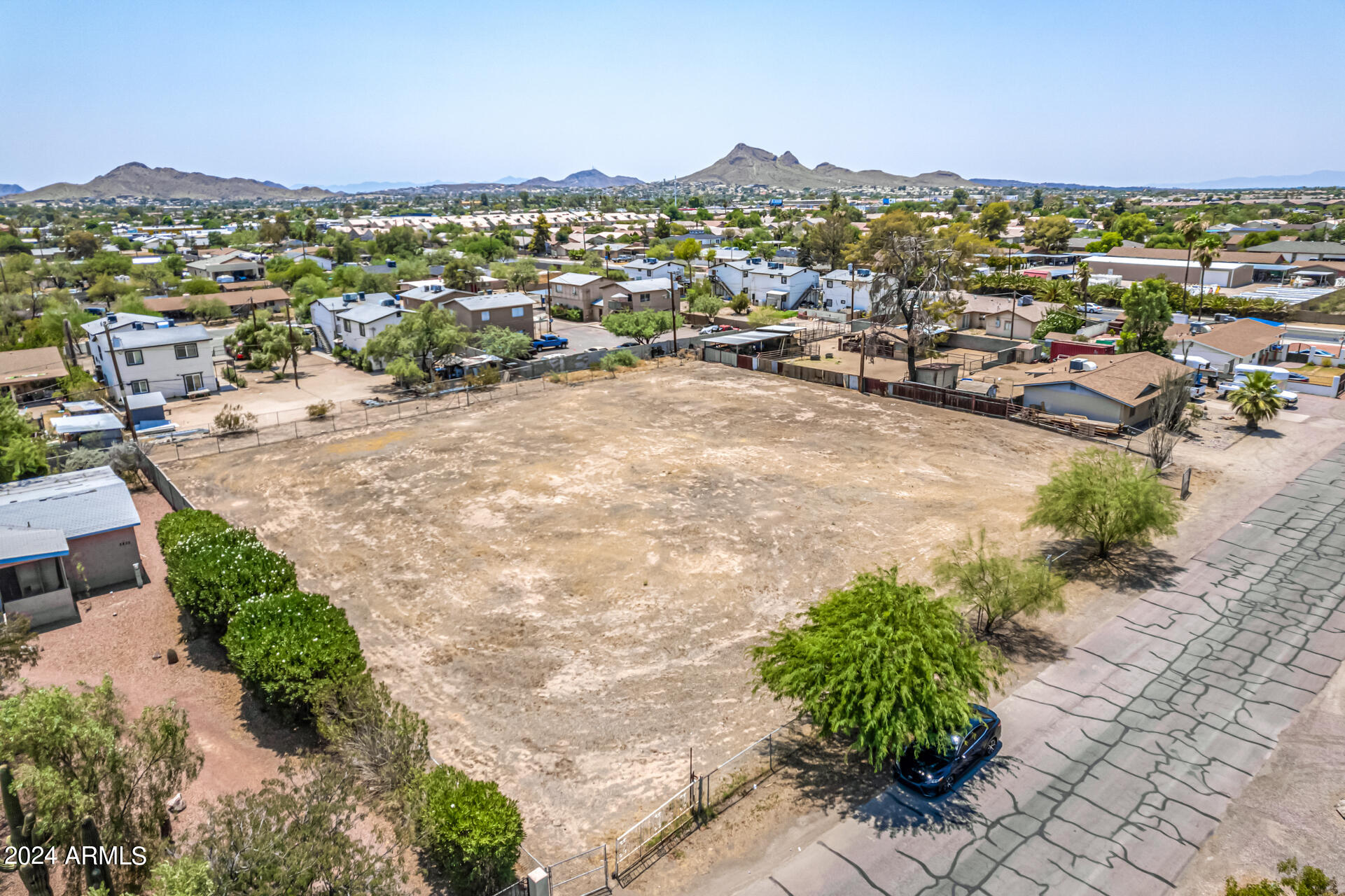 2827 E ANGELA Drive 86 - A,B,C, Phoenix, AZ 85032 — Photo 1 of 11