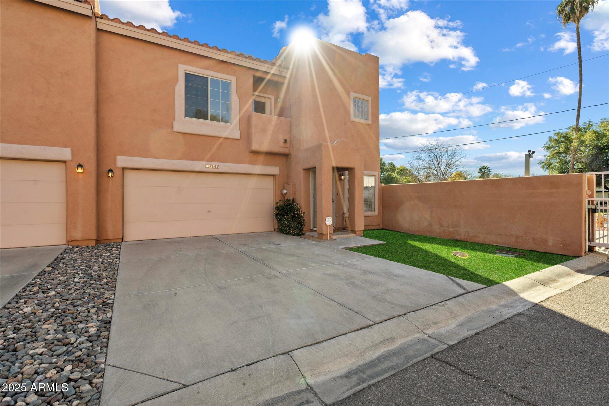 3703 E MITCHELL Drive, Phoenix, AZ 85018 — Photo 1 of 16