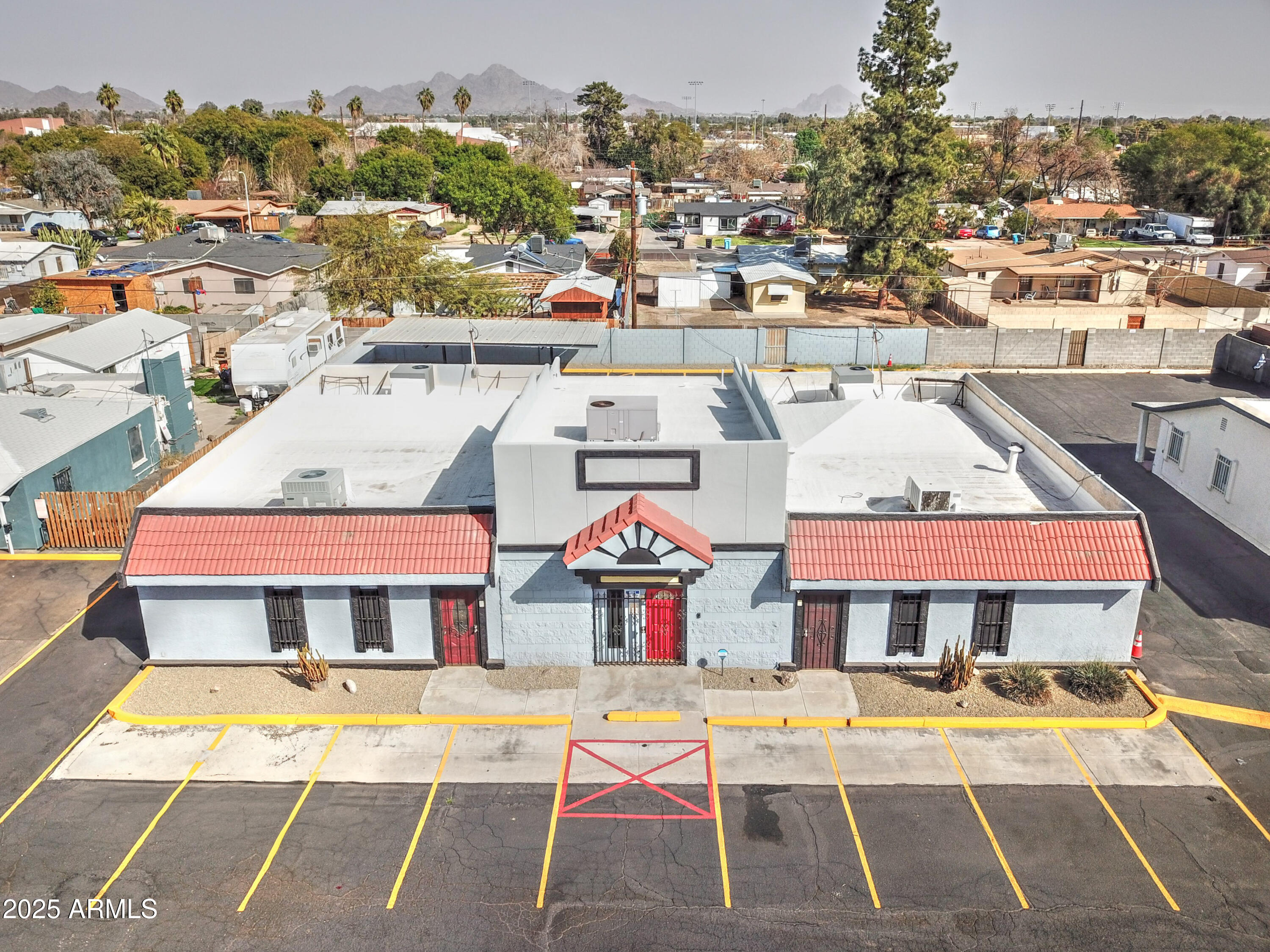 6721 N Black Cyn Highway, Phoenix, AZ 85015 — Photo 1 of 45