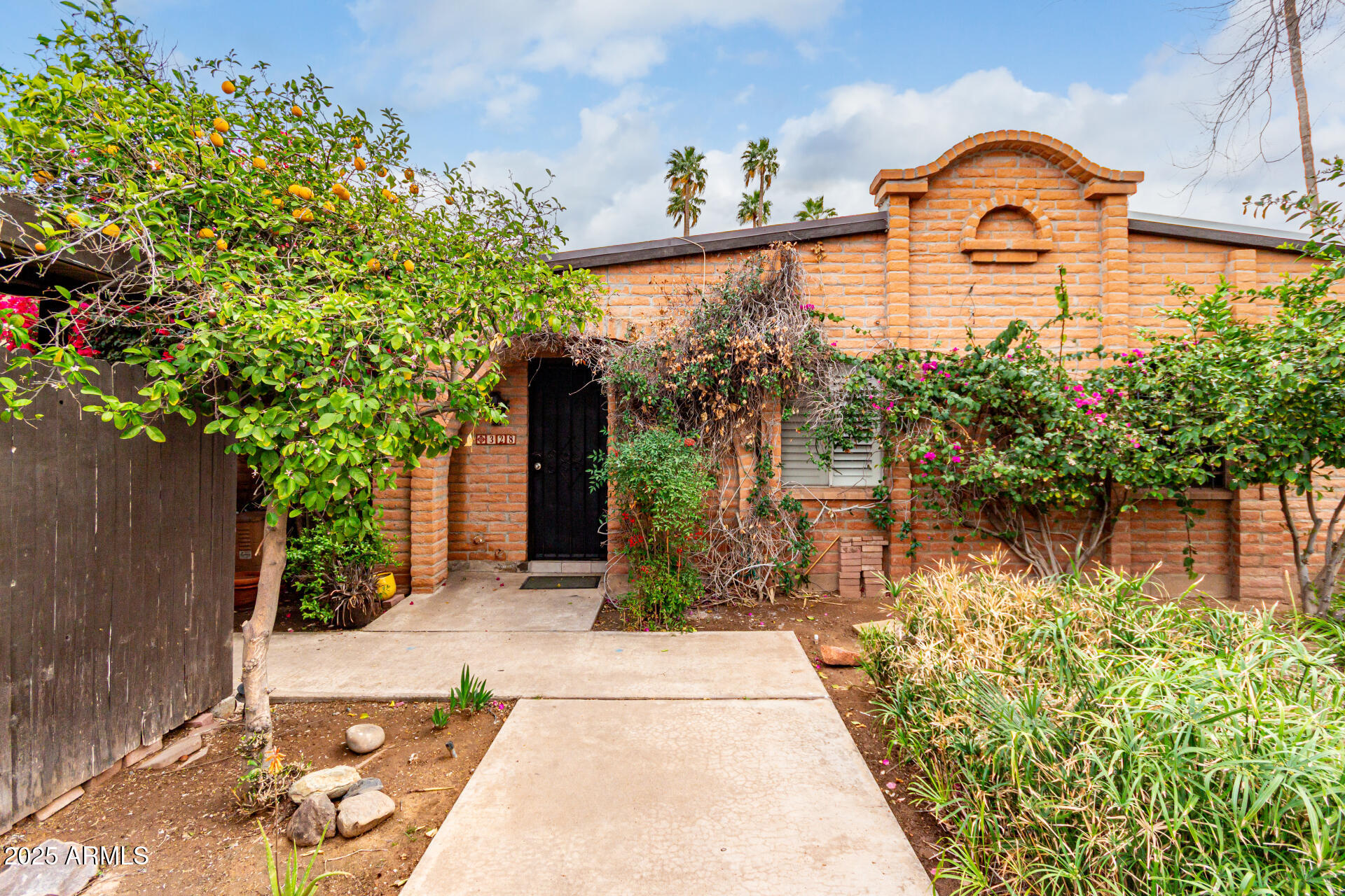 3046 N 32ND Street 328, Phoenix, AZ 85018 — Photo 1 of 27