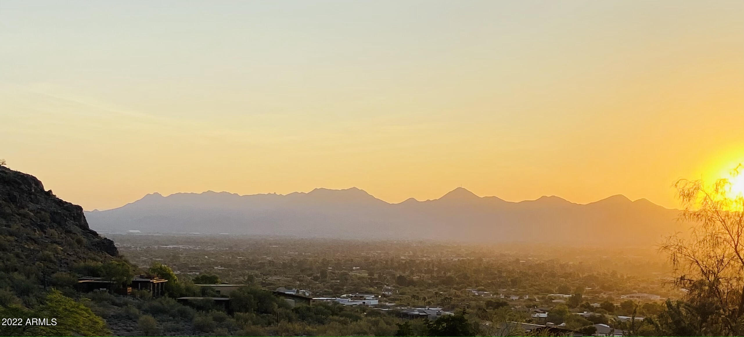 7425 N 58TH Place 23, Paradise Valley, AZ 85253 — Photo 1 of 13