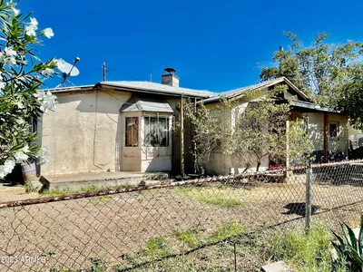 231 E SECOND Avenue, Hayden, AZ 85135