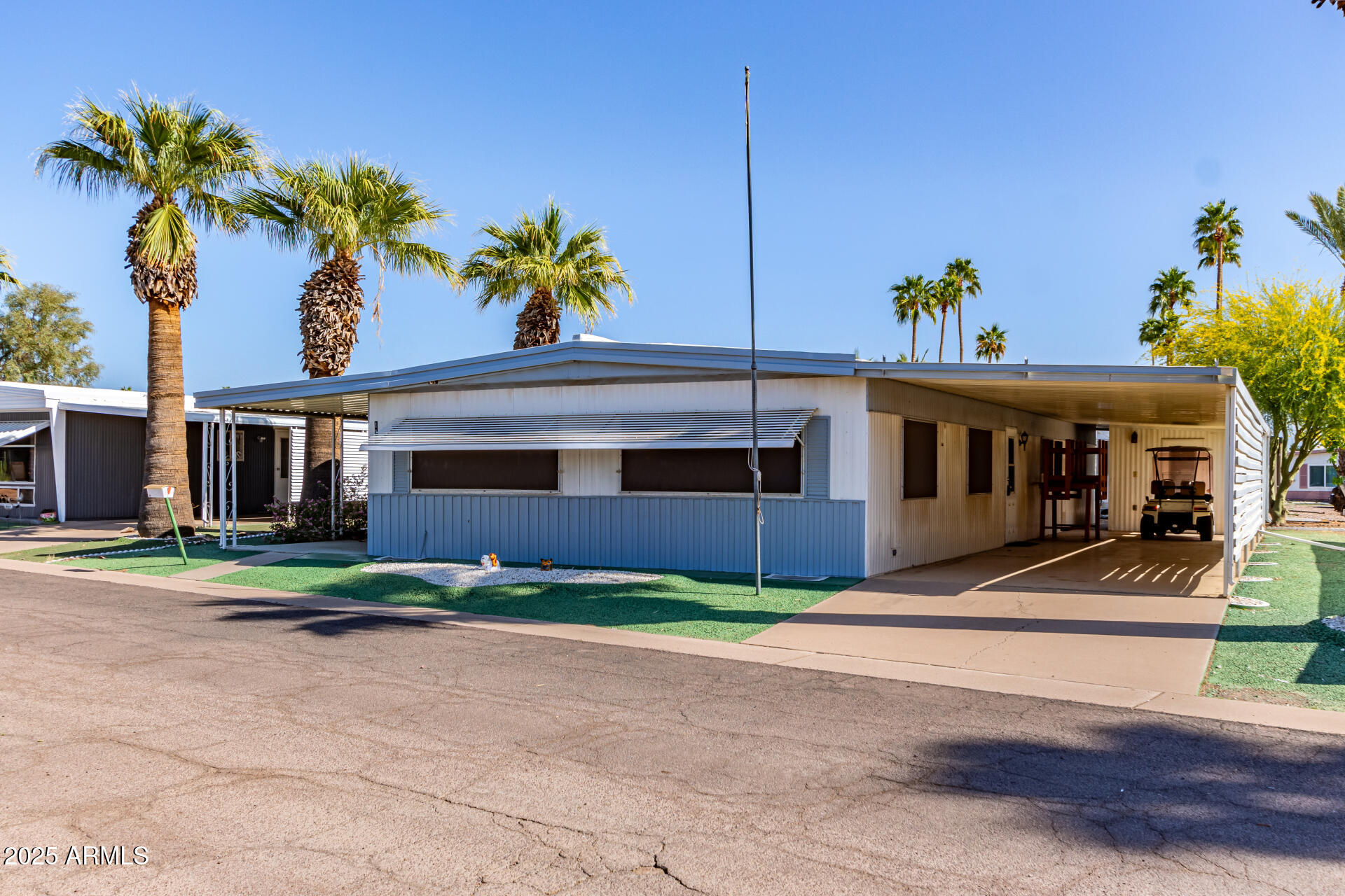 120 N VAL VISTA Drive 113, Mesa, AZ 85213 — Photo 1 of 25