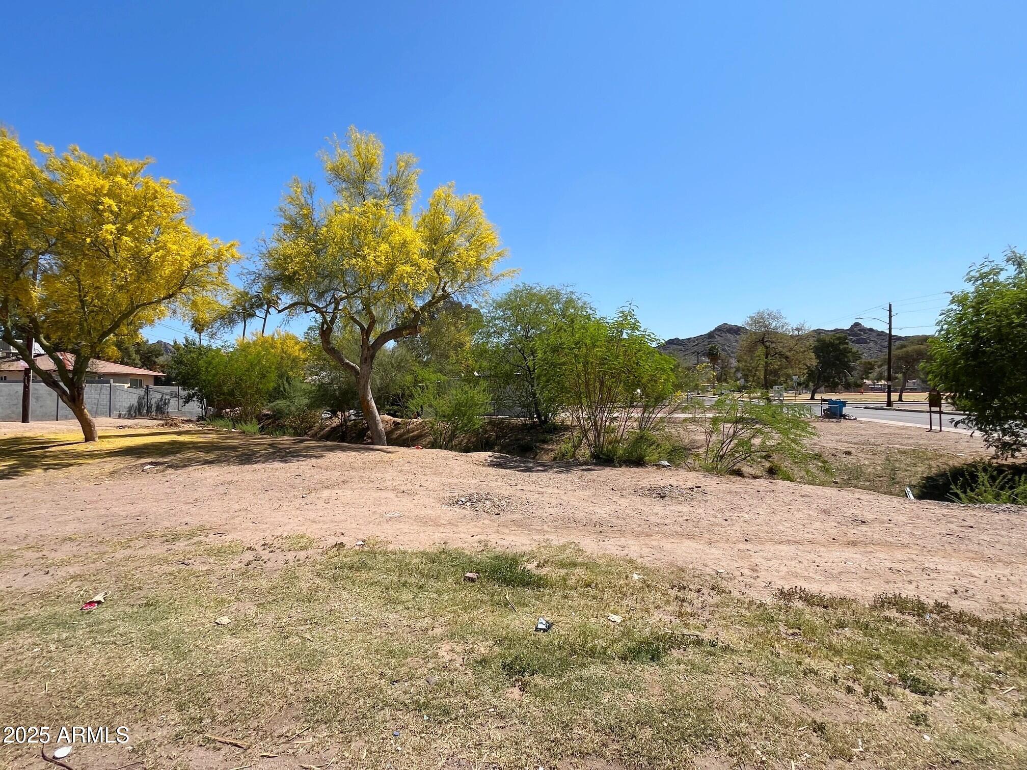 9007 N 11TH Street 35, Phoenix, AZ 85020 — Photo 1 of 3