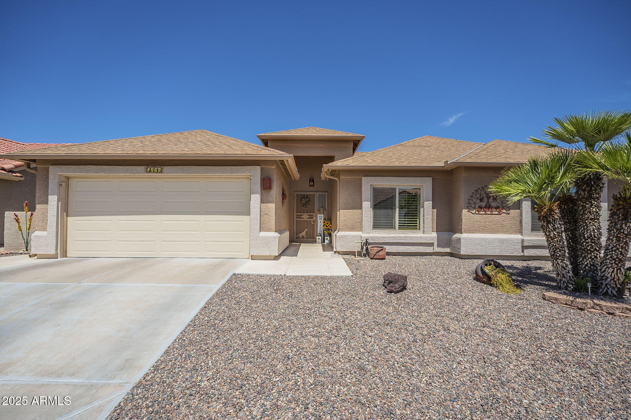 1562 E GLENEAGLE Drive, Chandler, AZ 85249 — Photo 1 of 42