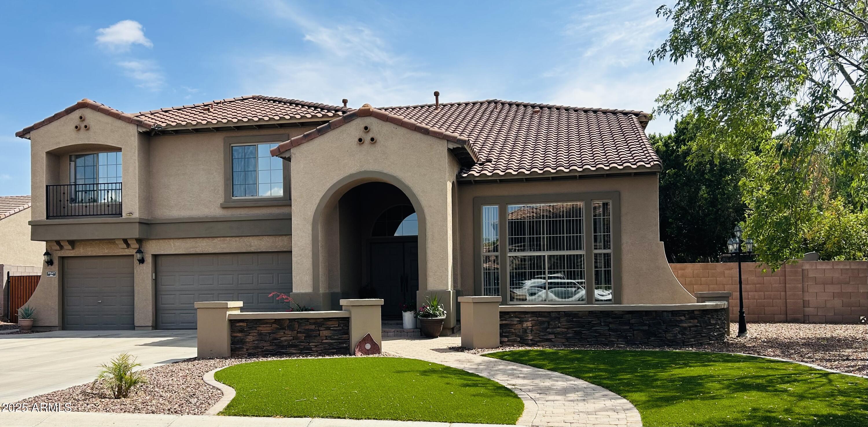9547 W BENT TREE Drive, Peoria, AZ 85383 — Photo 1 of 36