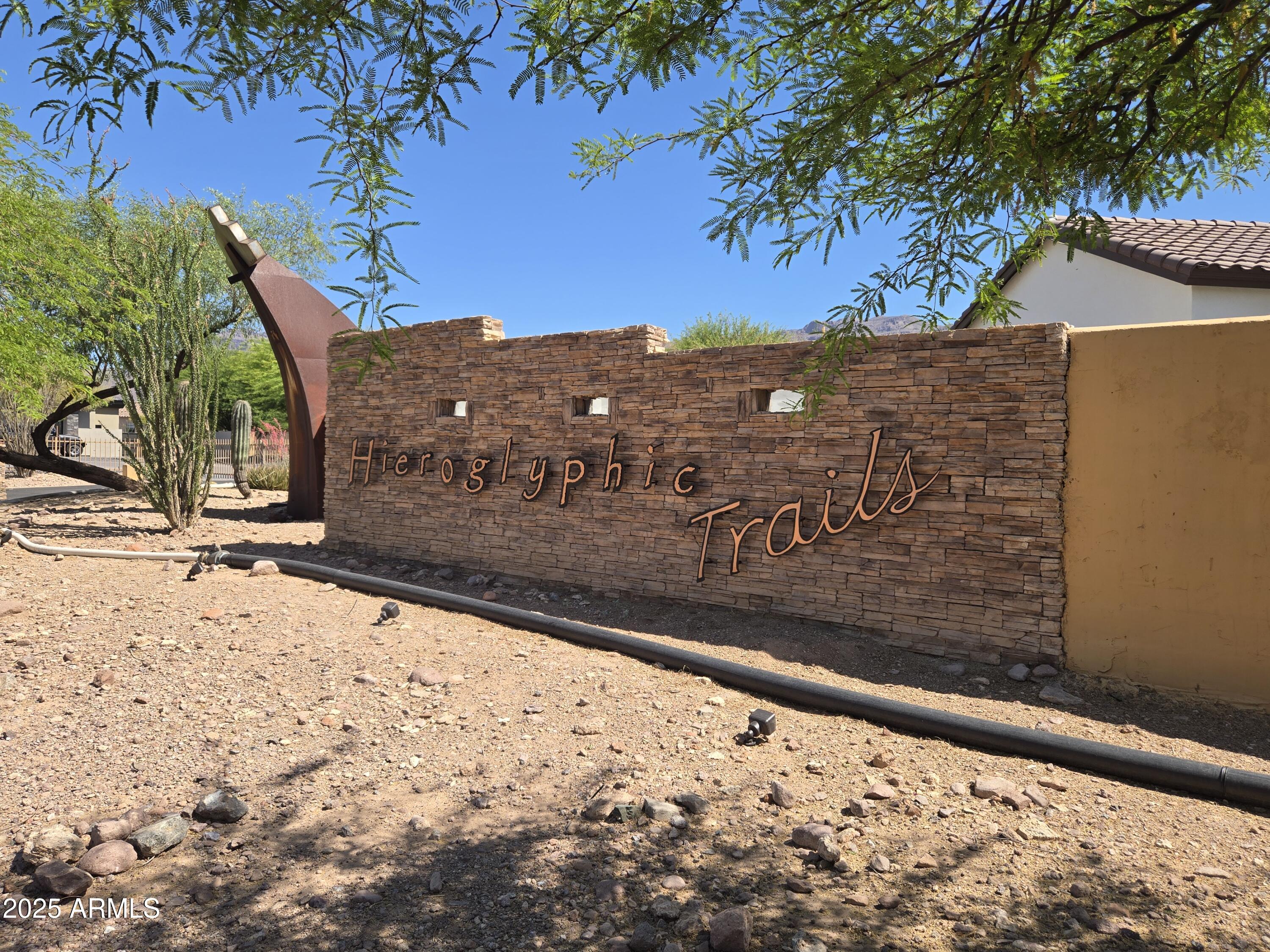 10667 E WALKING STICK Way 21, Gold Canyon, AZ 85118 — Photo 1 of 7