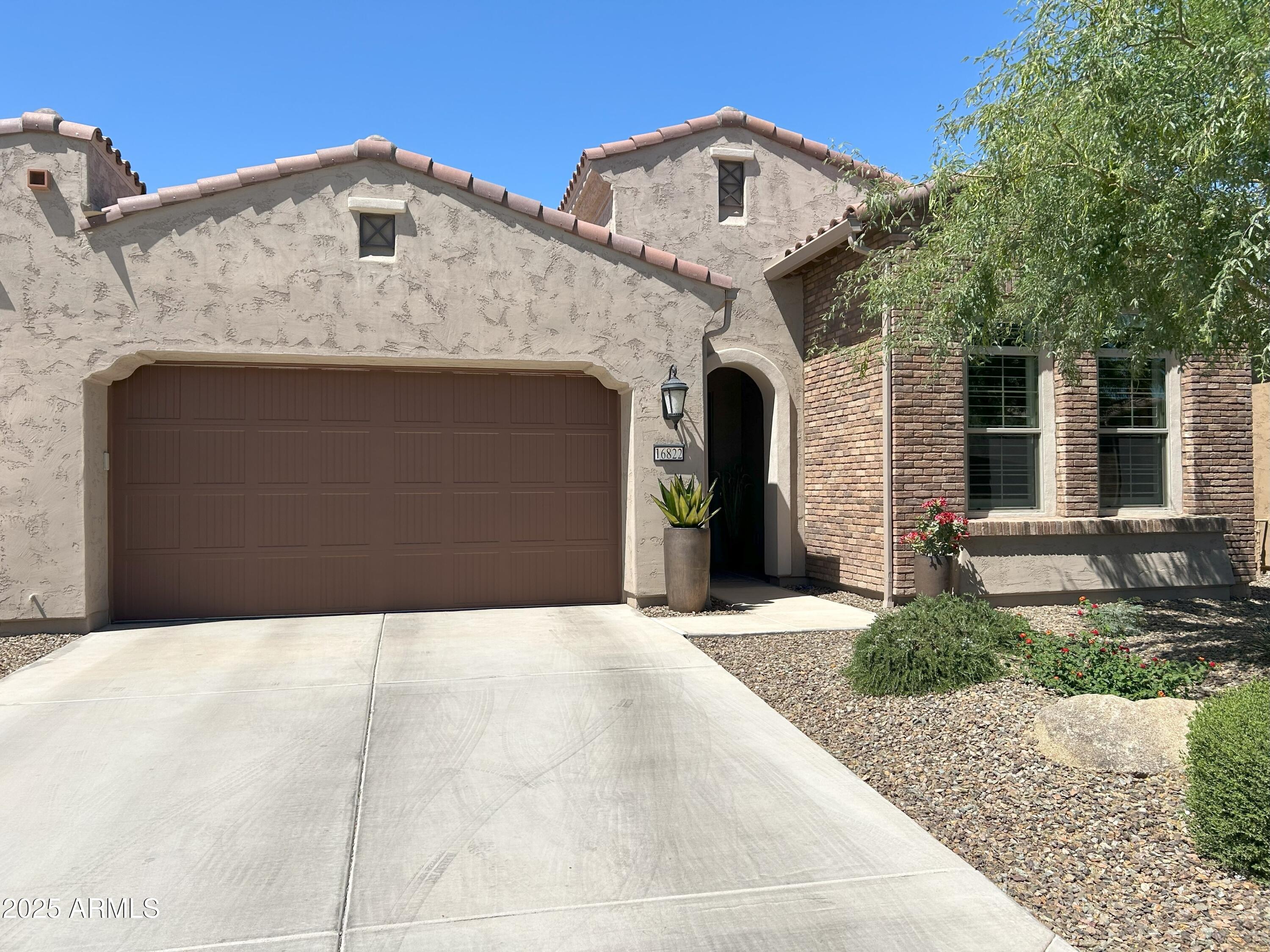 16822 W CATALINA Drive, Goodyear, AZ 85395 — Photo 1 of 19