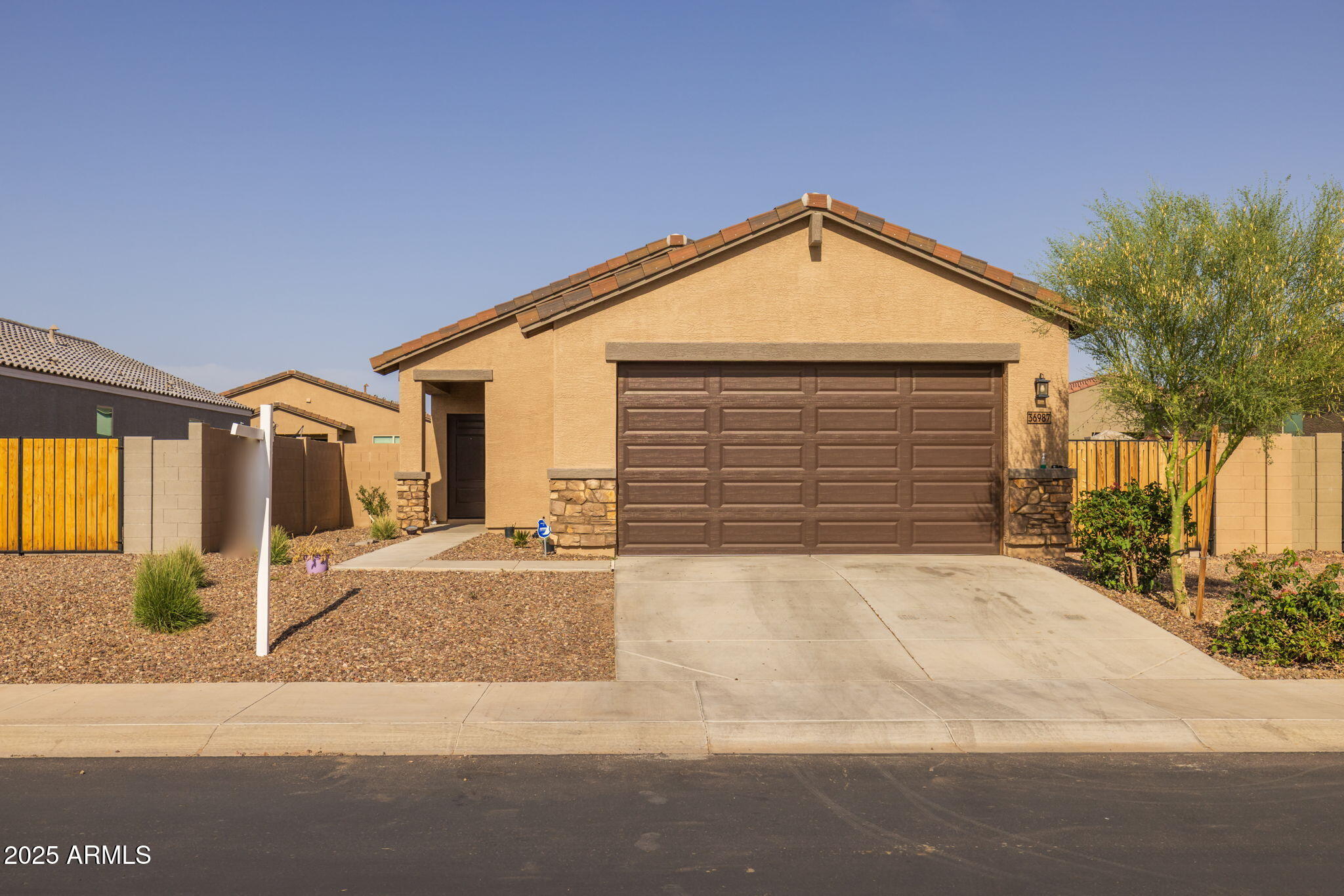 36987 N SIDEWINDER Drive, San Tan Valley, AZ 85140 — Photo 1 of 25