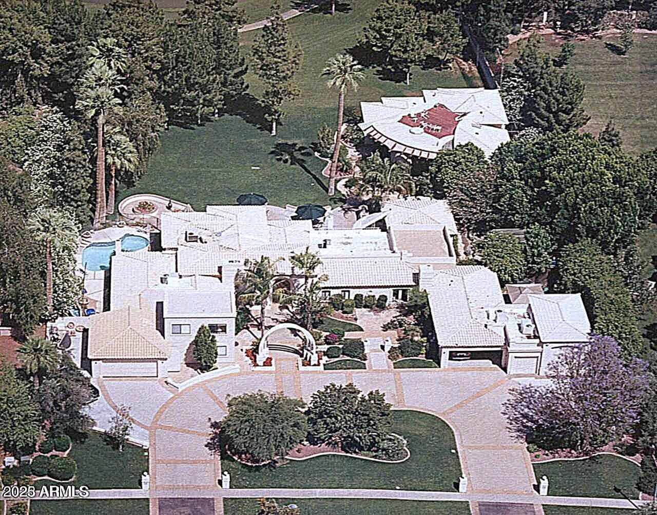 94 Biltmore Estates Drive, Phoenix, AZ 85016 — Photo 1 of 30