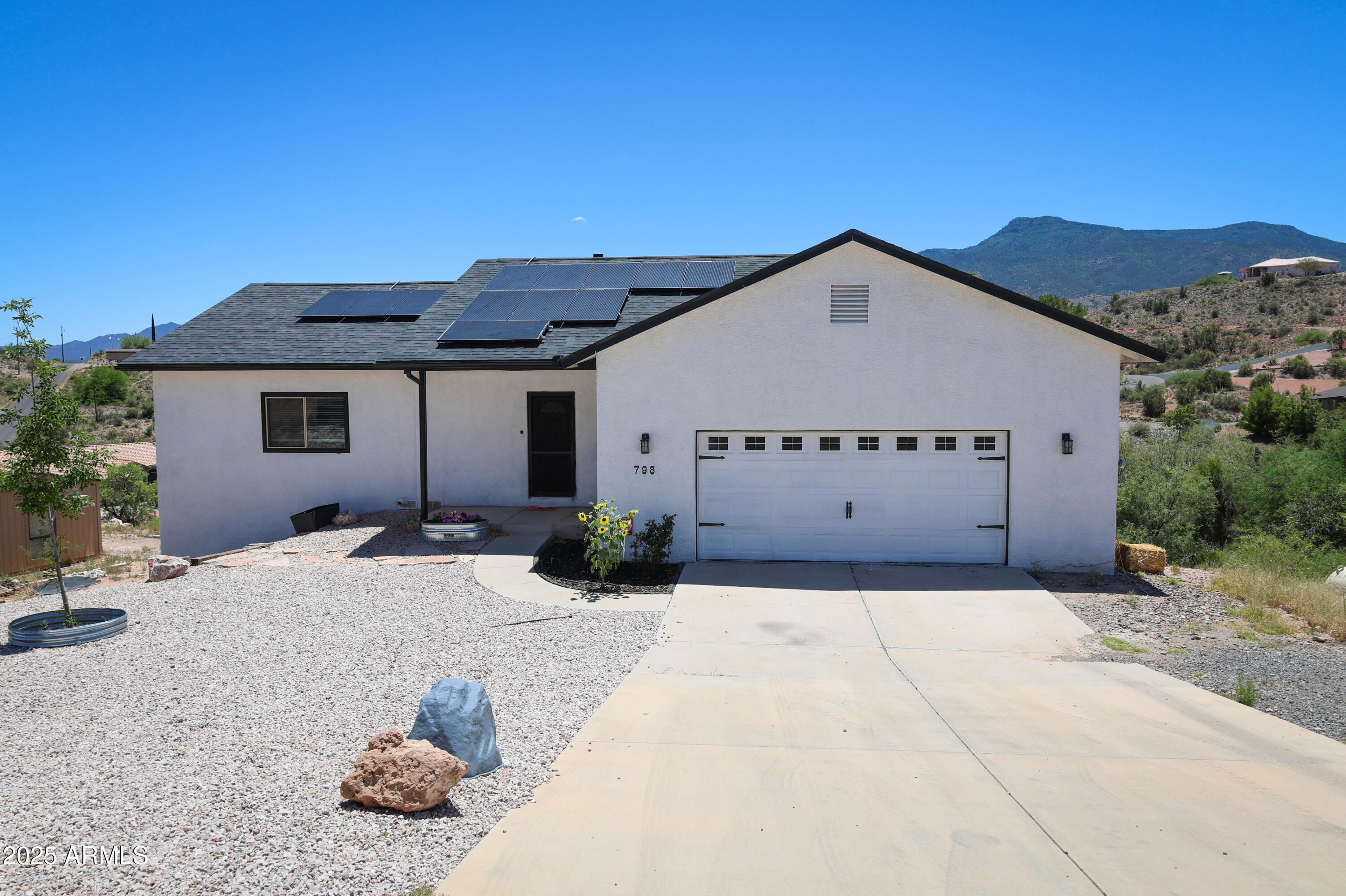798 Palisades Drive, Clarkdale, AZ 86324 — Photo 1 of 35