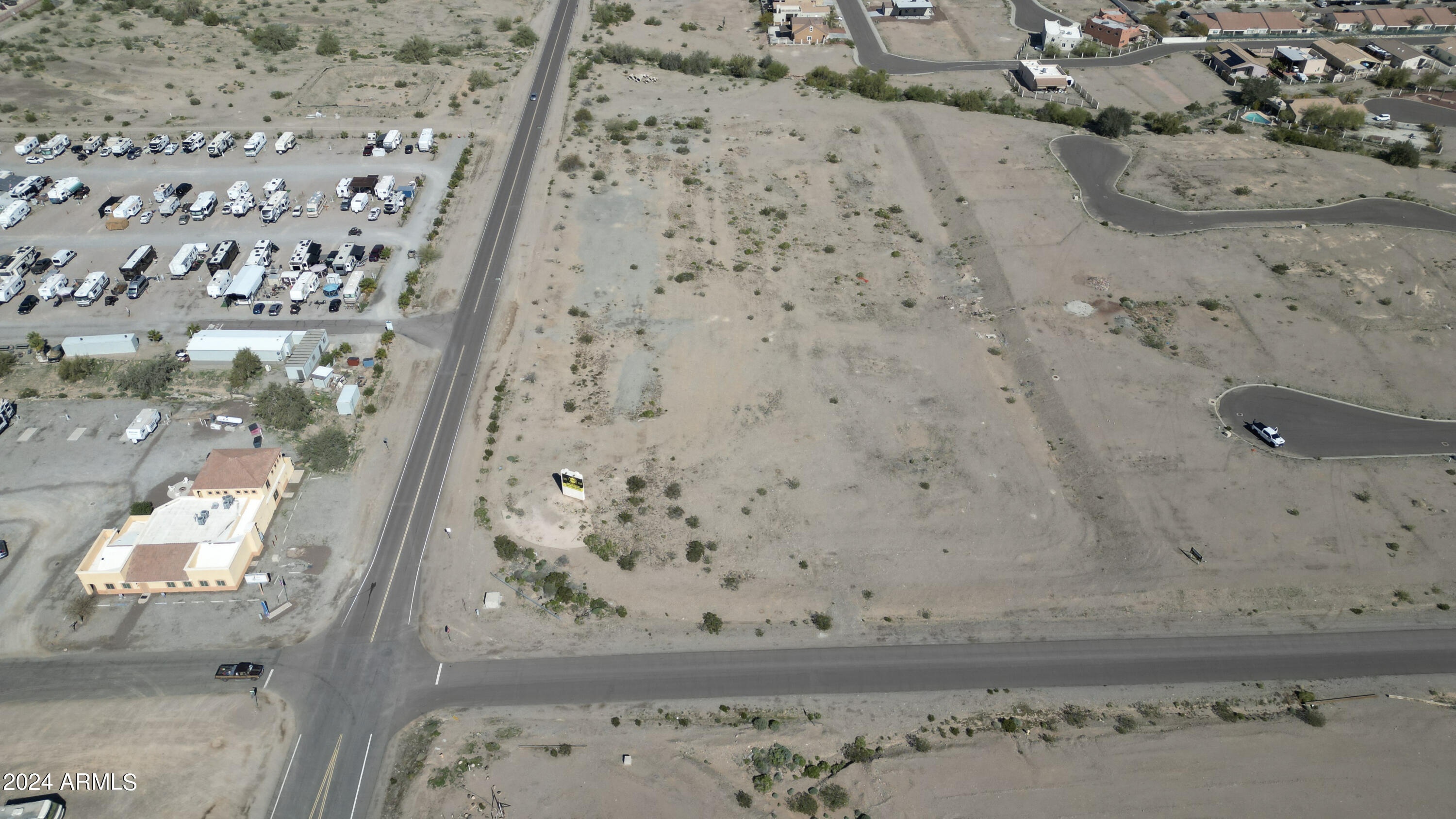 391 N Riggles Avenue -, Quartzsite, AZ 85346 — Photo 1 of 24