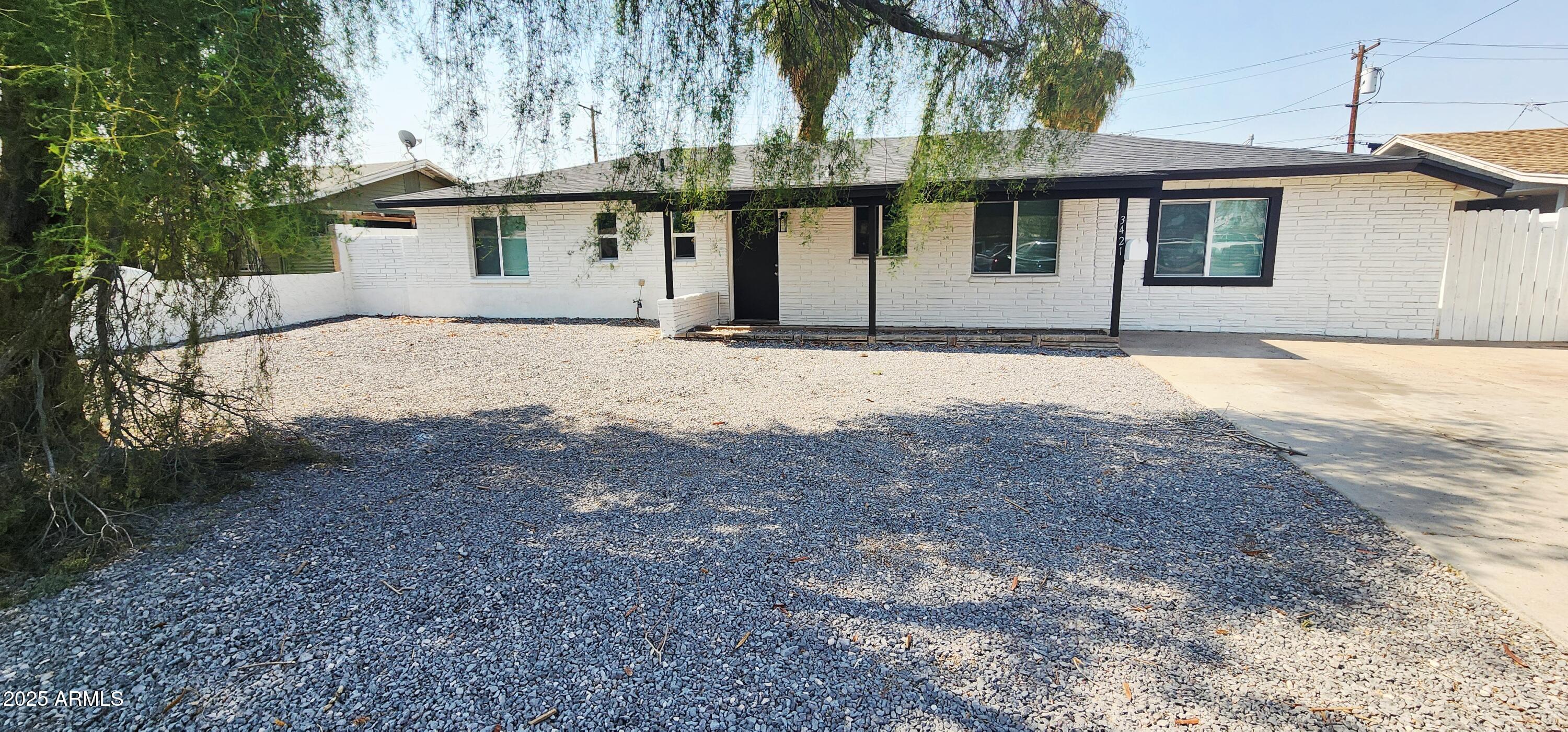 3421 W MONTECITO Avenue, Phoenix, AZ 85017 — Photo 1 of 23