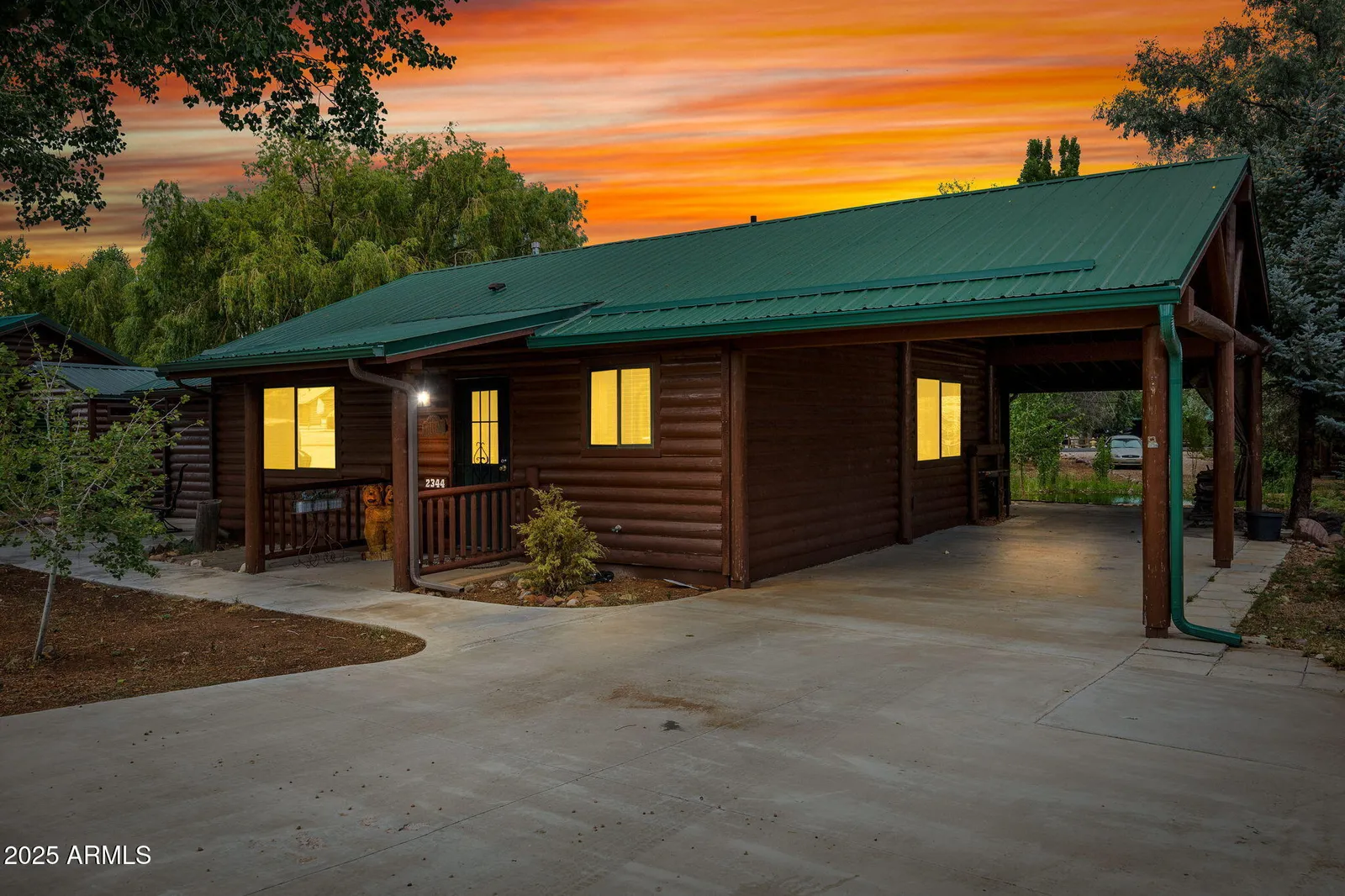 2344 S BUFFALO Loop S, Overgaard, AZ 85933 — Photo 1 of 46