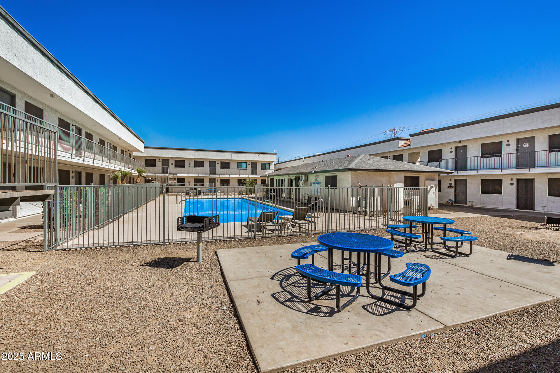 Thumbnail 12