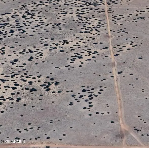 - N 7104 -, St Johns, AZ 85936