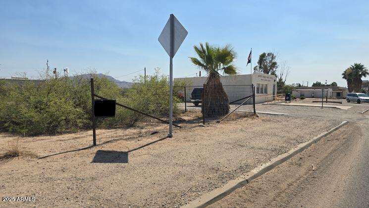 512XX W US Highway 60 -, Aguila, AZ 85320 — Photo 1 of 24