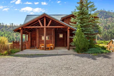 100 Main Street, Greer, AZ 85927