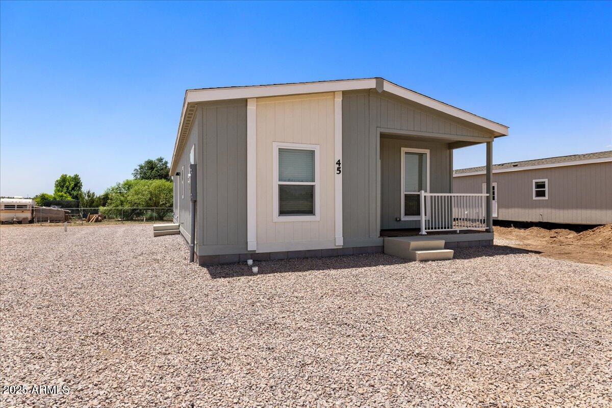 45 W HAWAII Road, Paulden, AZ 86334 — Photo 1 of 18