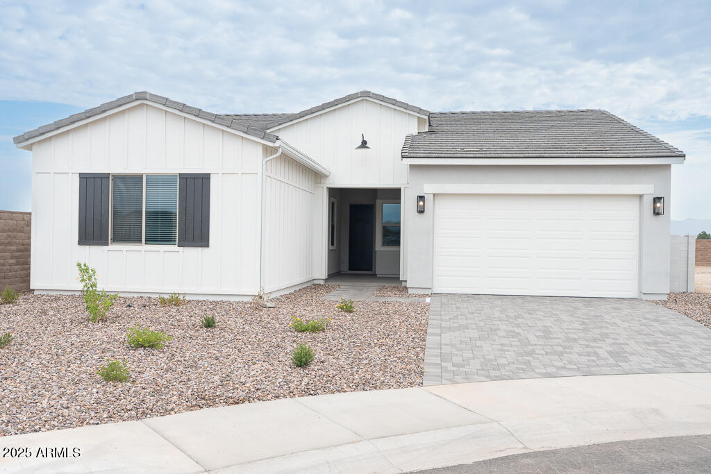 244 E La Estela Lane, San Tan Valley, AZ 85140 — Photo 1 of 20