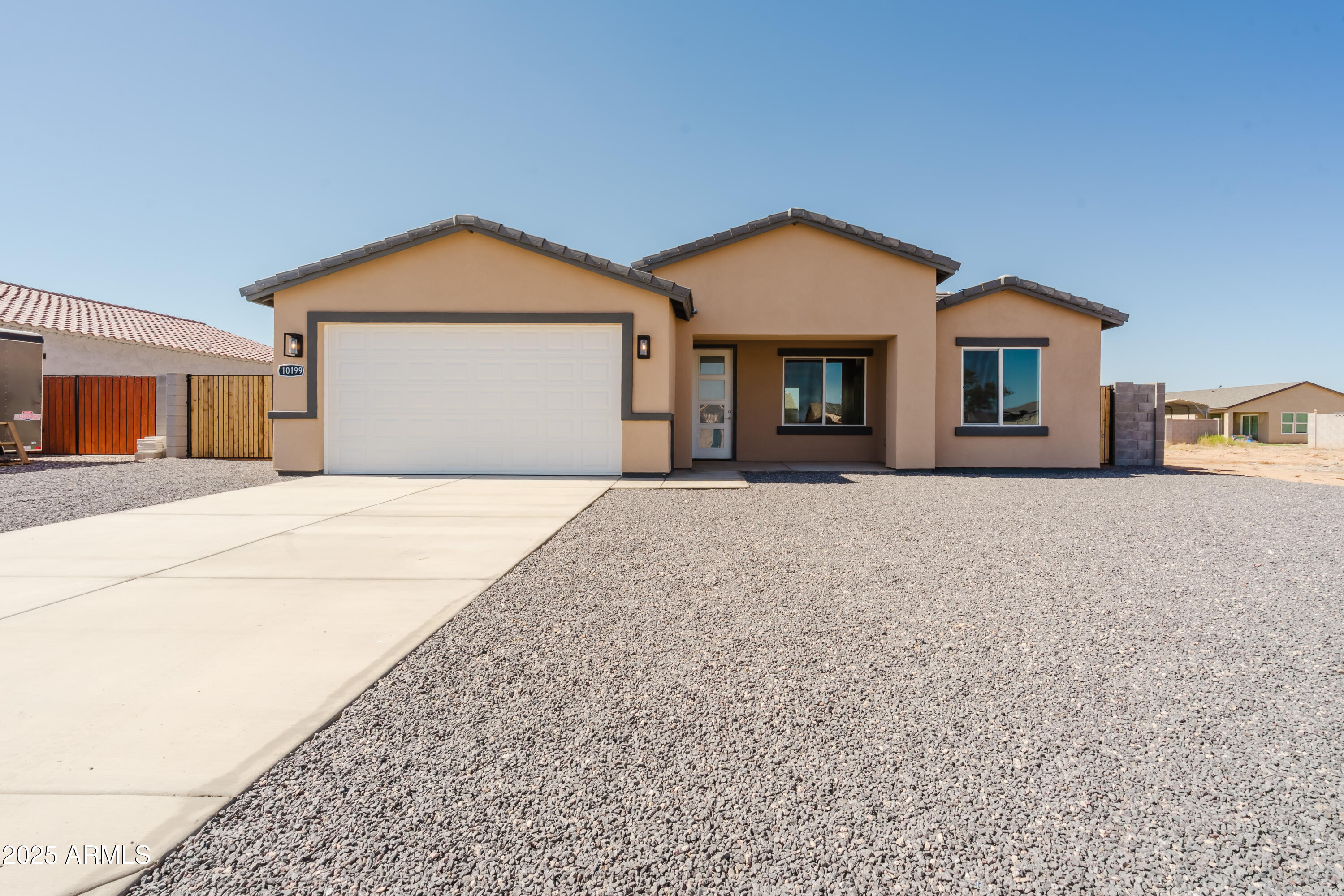 10199 W BRADSHAW Drive, Arizona City, AZ 85123 — Photo 1 of 30