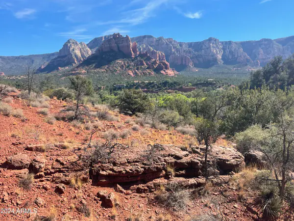 8 SKY RIDGE Court 8, Sedona, AZ 86336