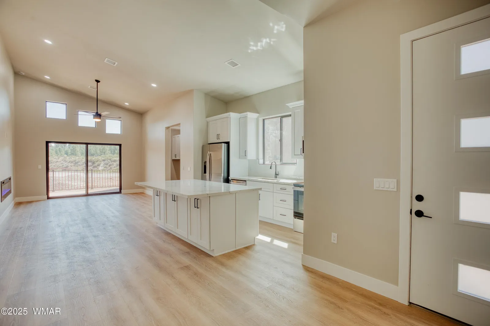 4660 West Tatanka Loop, Show Low, AZ 85901 — Photo 1 of 39