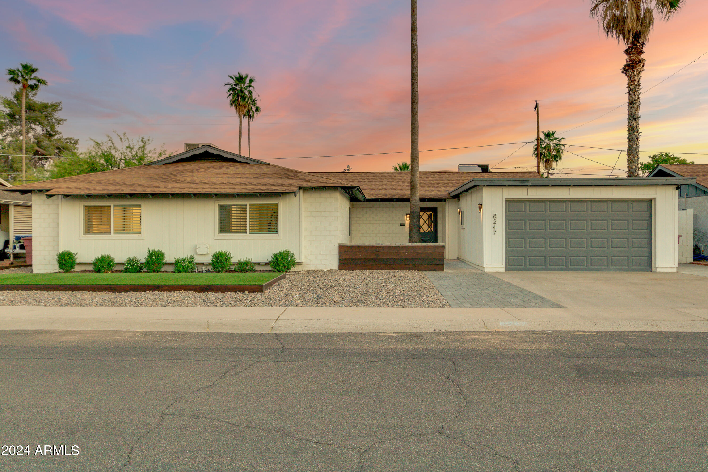 8247 E Devonshire Avenue, Scottsdale, AZ 85251 — Photo 1 of 25