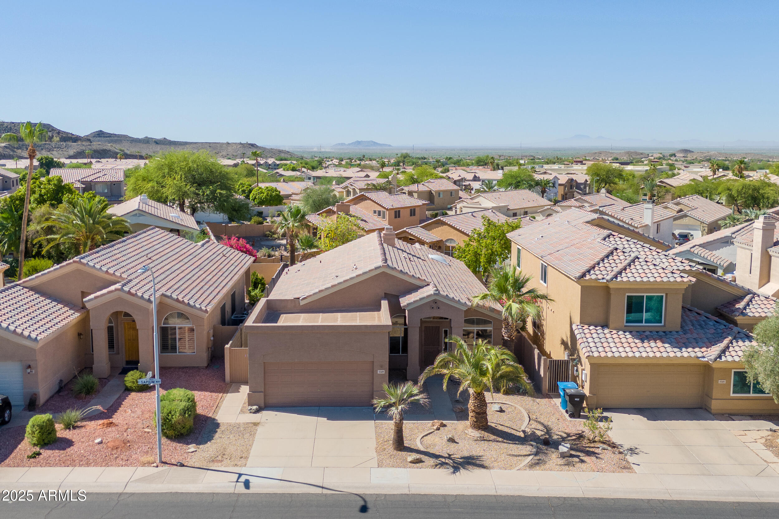 1349 E SAPIUM Way, Phoenix, AZ 85048 — Photo 1 of 33
