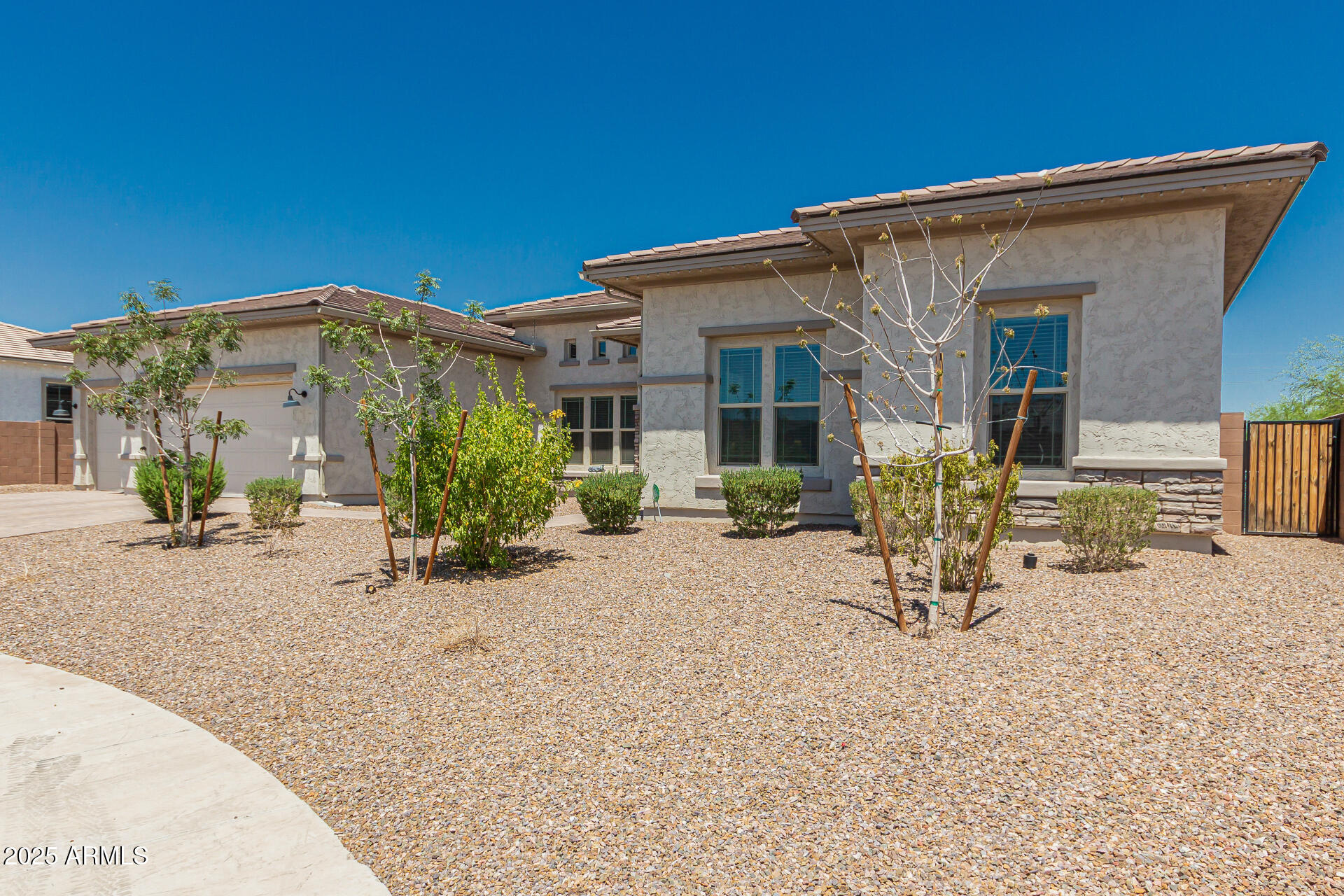 3816 W White Feather Lane, Phoenix, AZ 85083 — Photo 1 of 43