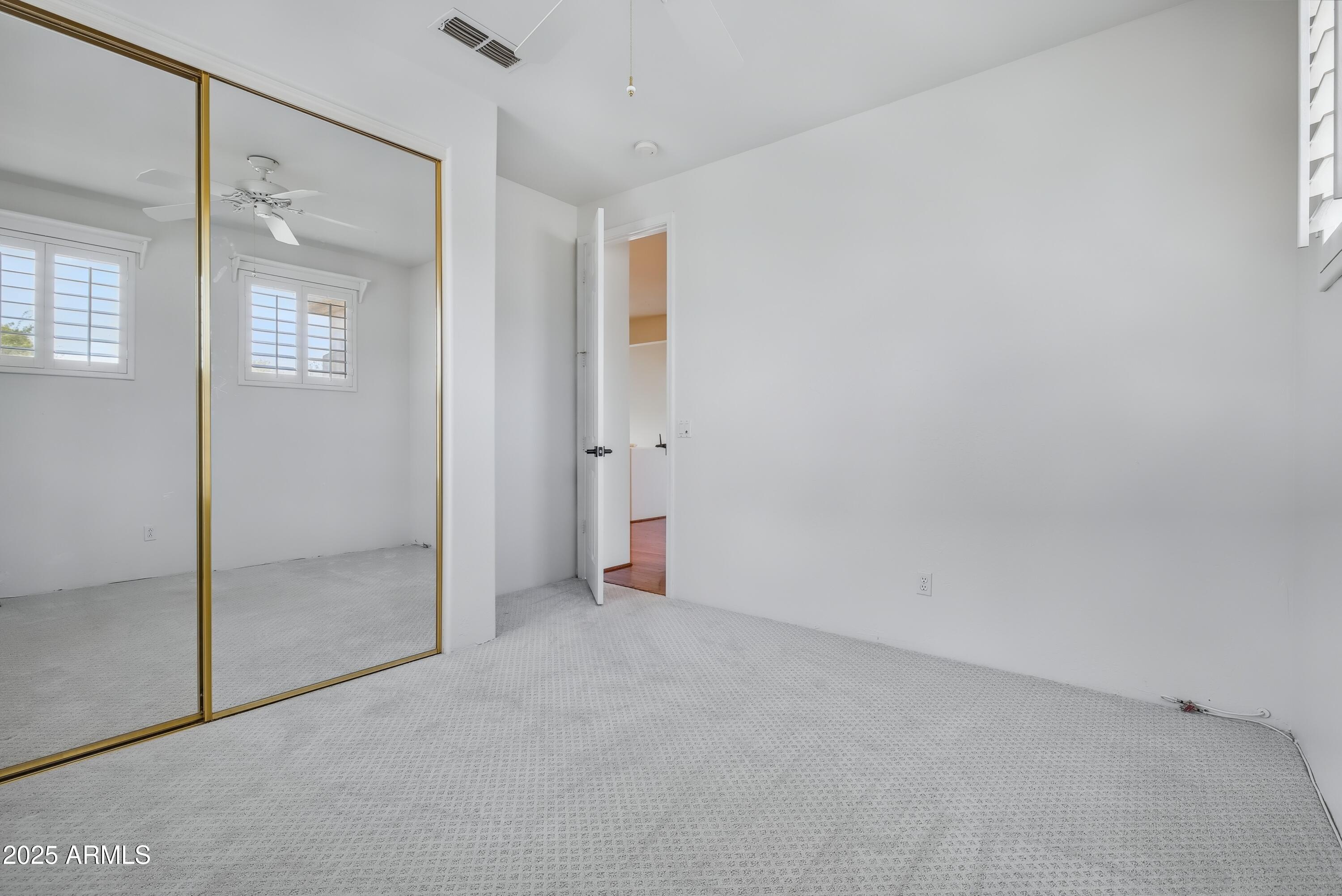 Thumbnail 28