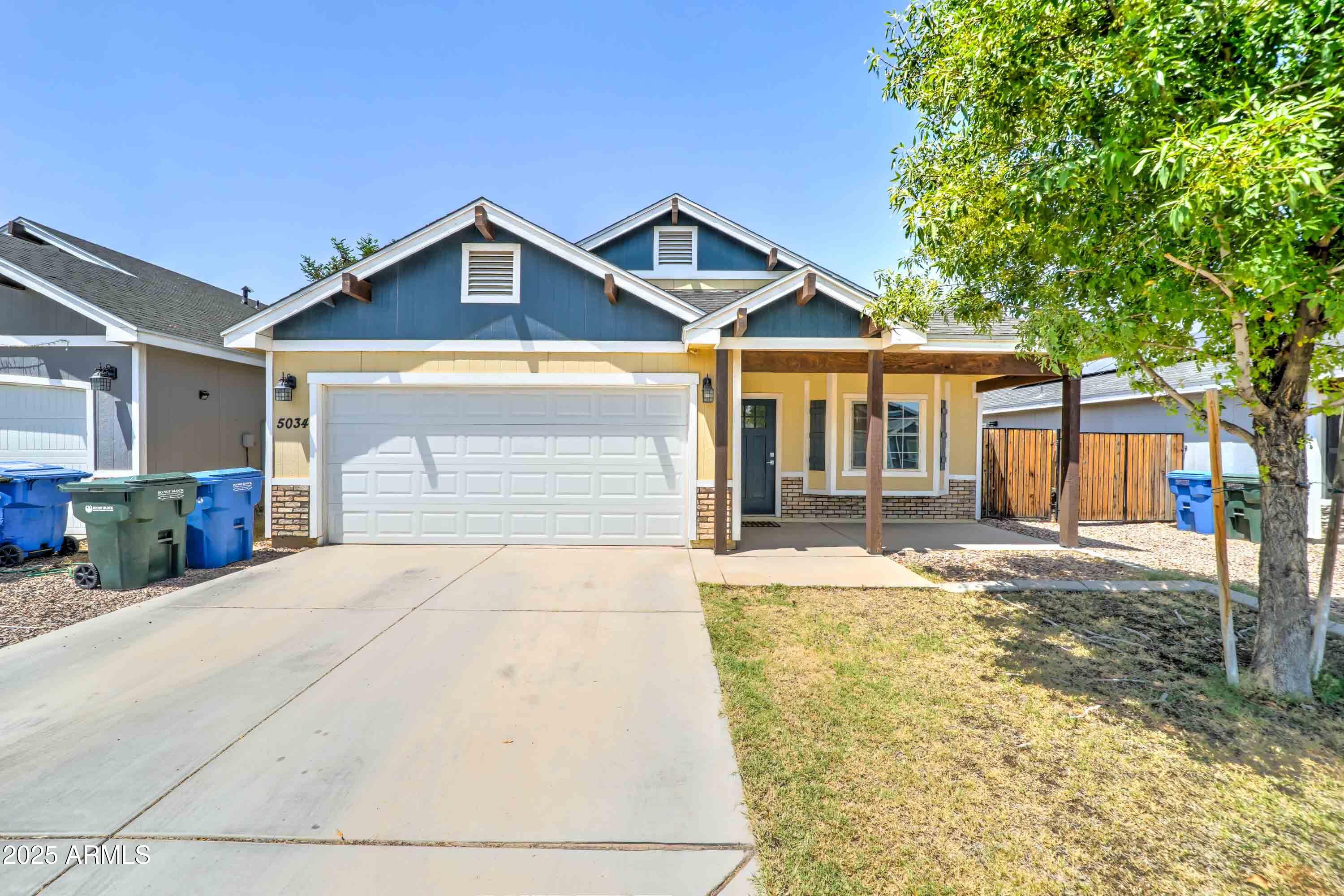 5034 S 11TH Place, Phoenix, AZ 85040 — Photo 1 of 28