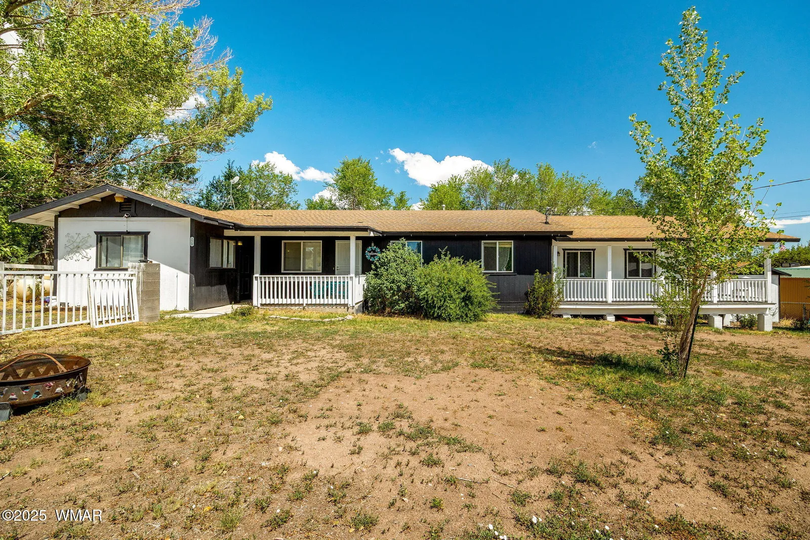228 W 3rd Street, Eagar, AZ 85925 — Photo 1 of 36
