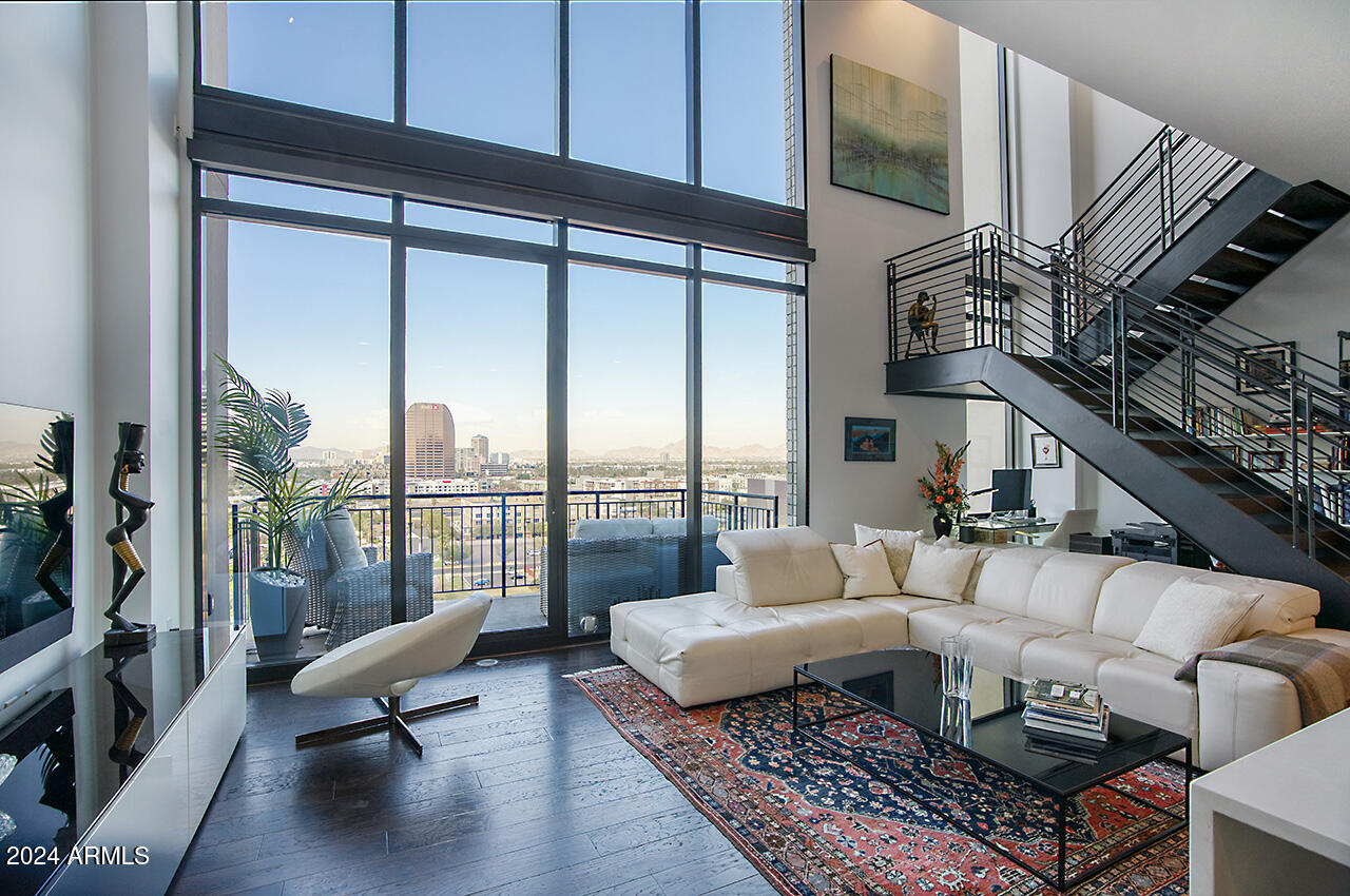 200 W PORTLAND Street 1312, Phoenix, AZ 85003 — Photo 1 of 35