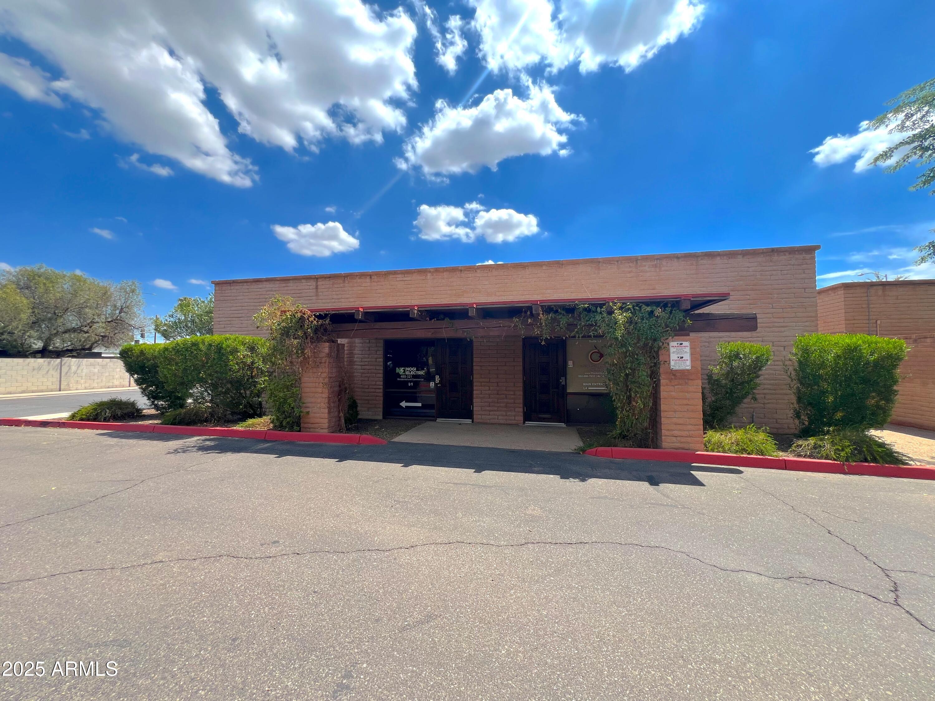 1550 E UNIVERSITY Drive L1,2,3, Mesa, AZ 85203 — Photo 1 of 22