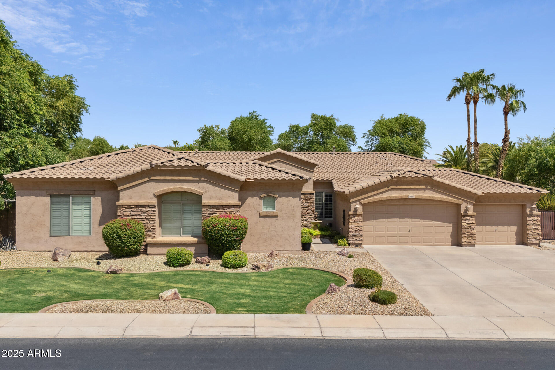 13224 W PALO VERDE Drive, Litchfield Park, AZ 85340 — Photo 1 of 49