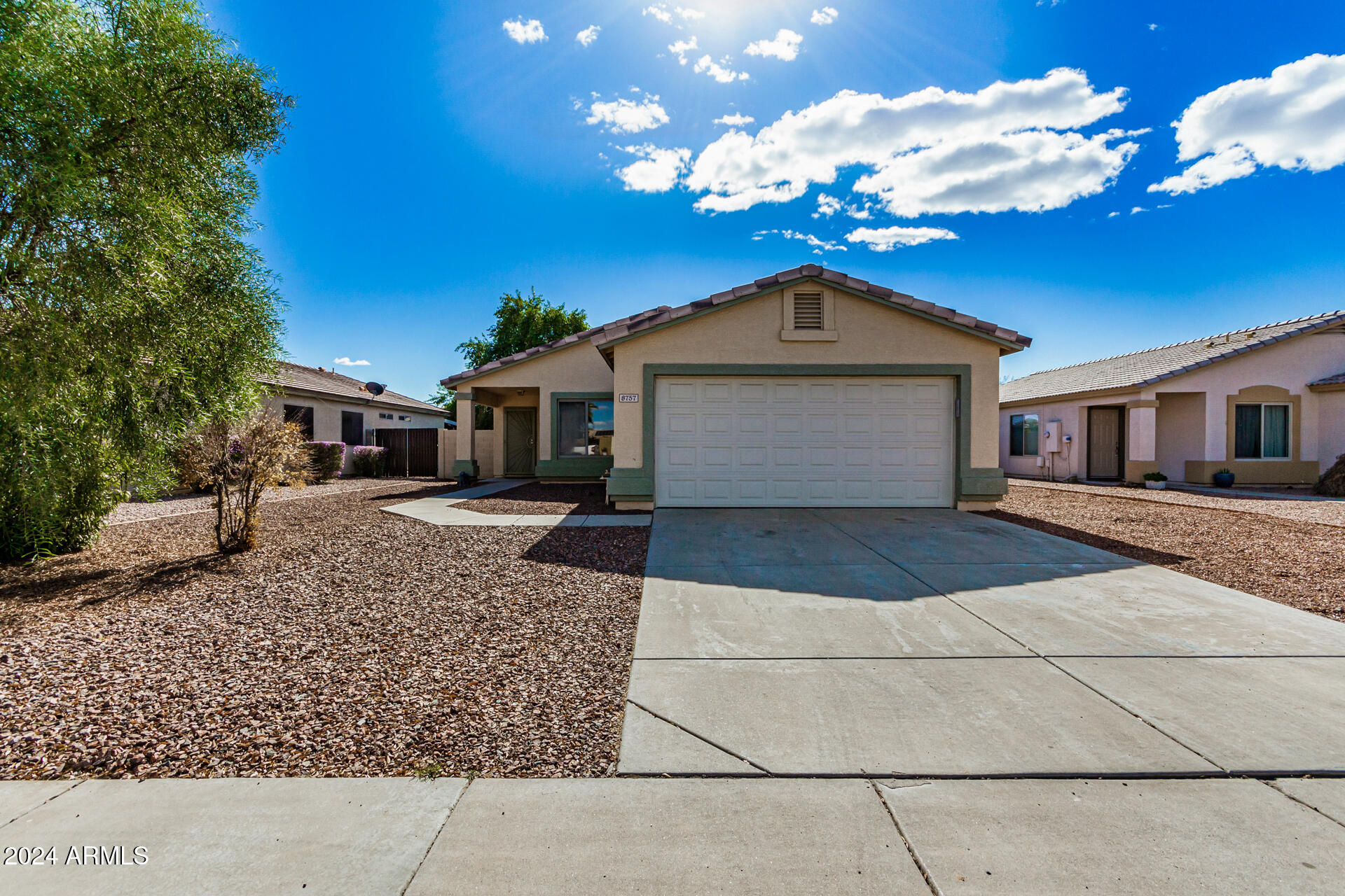 8757 W GRISWOLD Road, Peoria, AZ 85345 — Photo 1 of 22