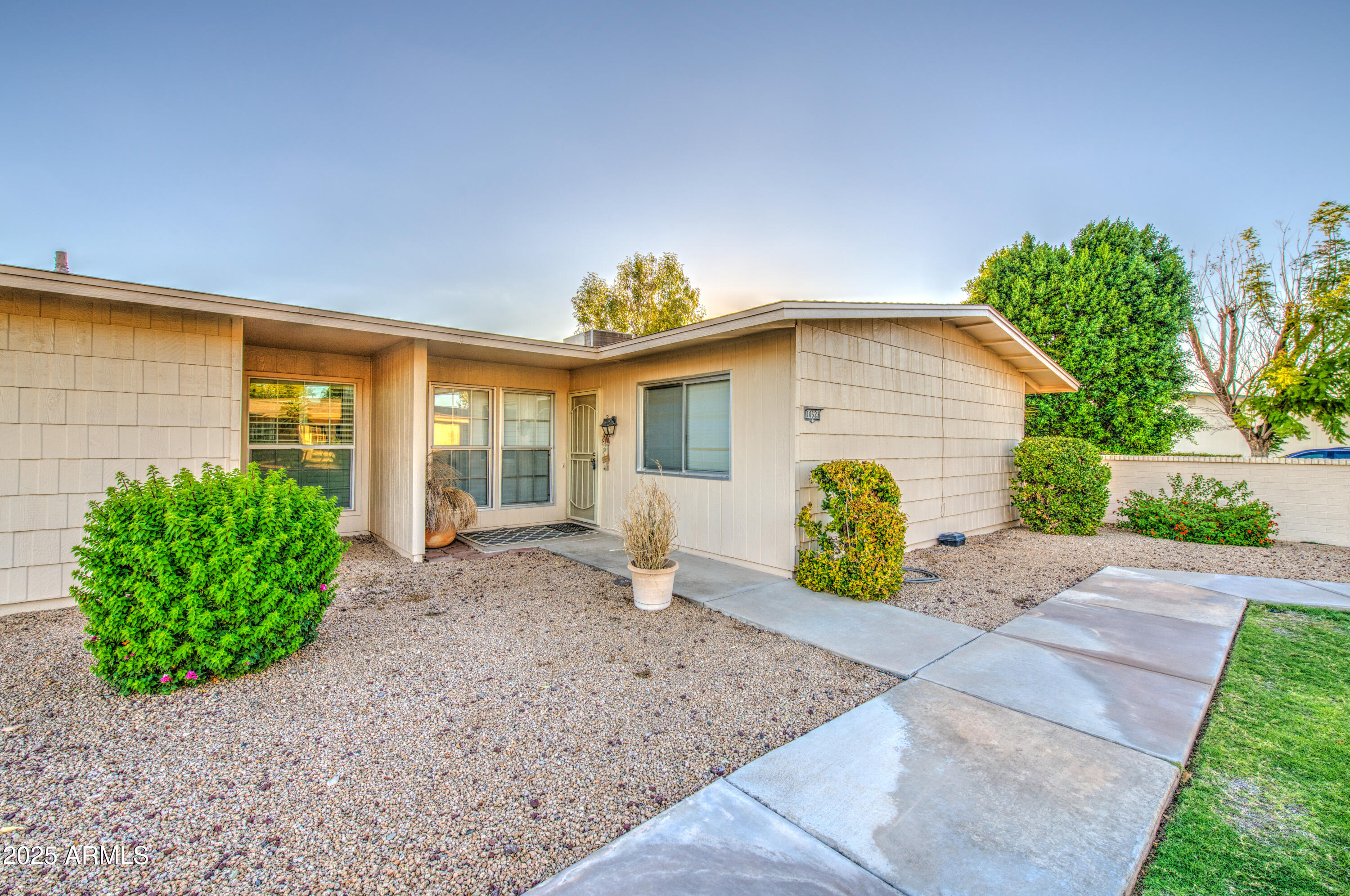 10523 W HIGHWOOD Lane, Sun City, AZ 85373 — Photo 1 of 34
