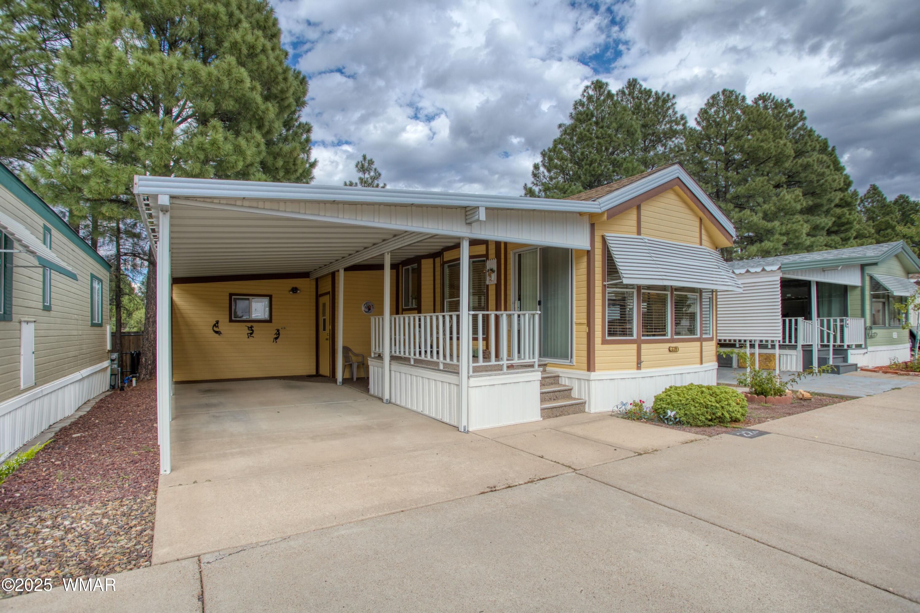270 N Clark Road, #228 228, Show Low, AZ 85901