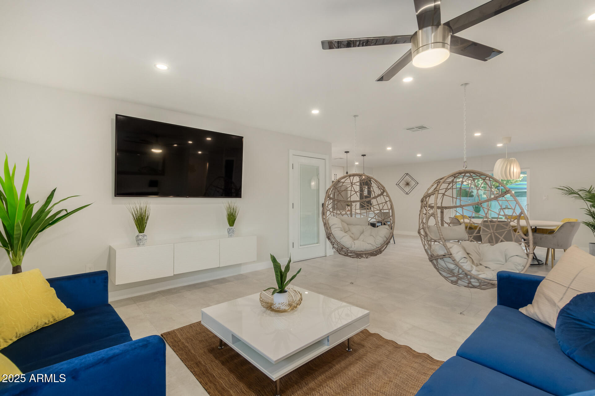 8225 E Crestwood Way, Scottsdale, AZ 85250 — Photo 1 of 35
