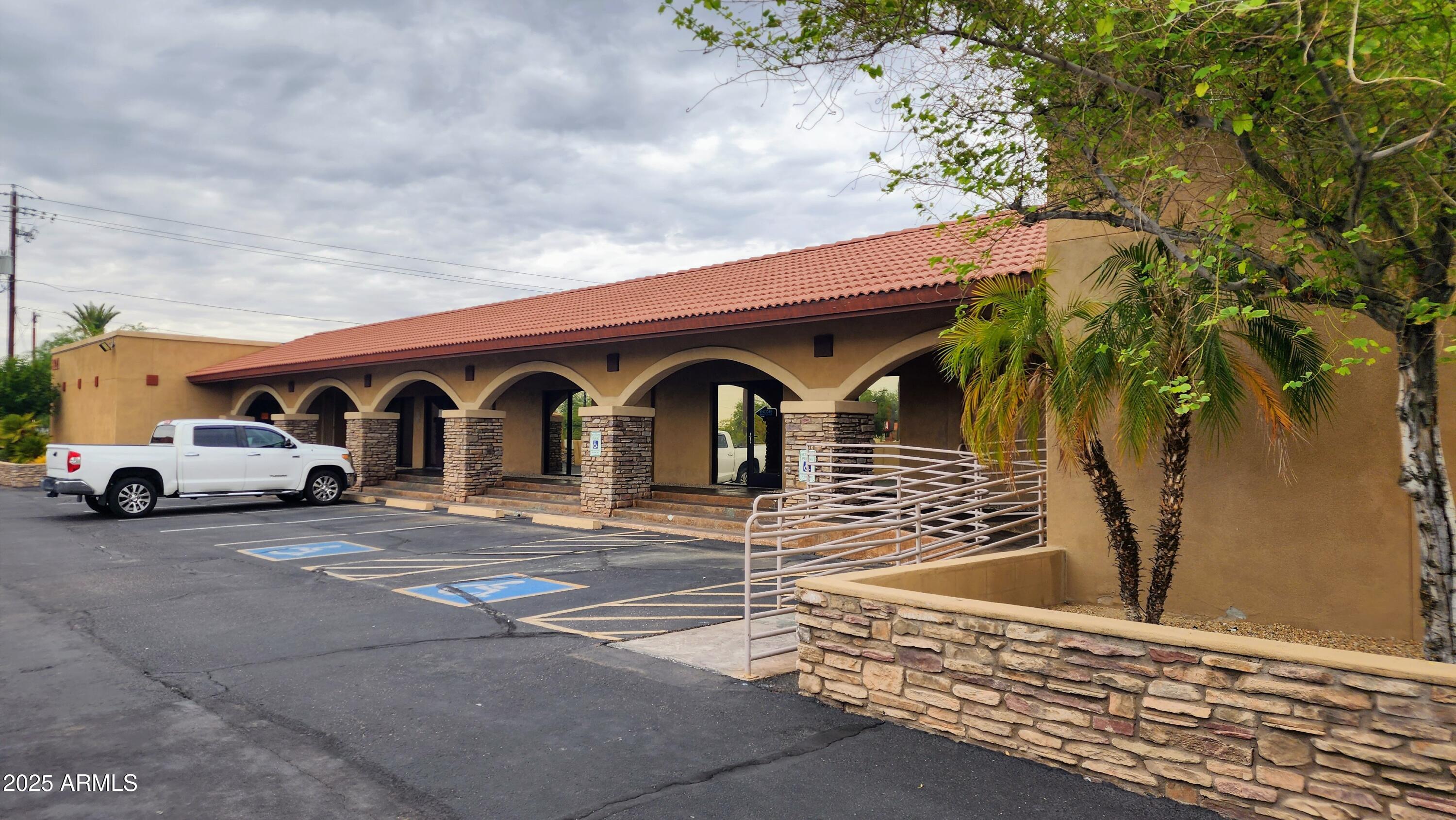 8821 N 7TH Street 100, Phoenix, AZ 85020 — Photo 1 of 1